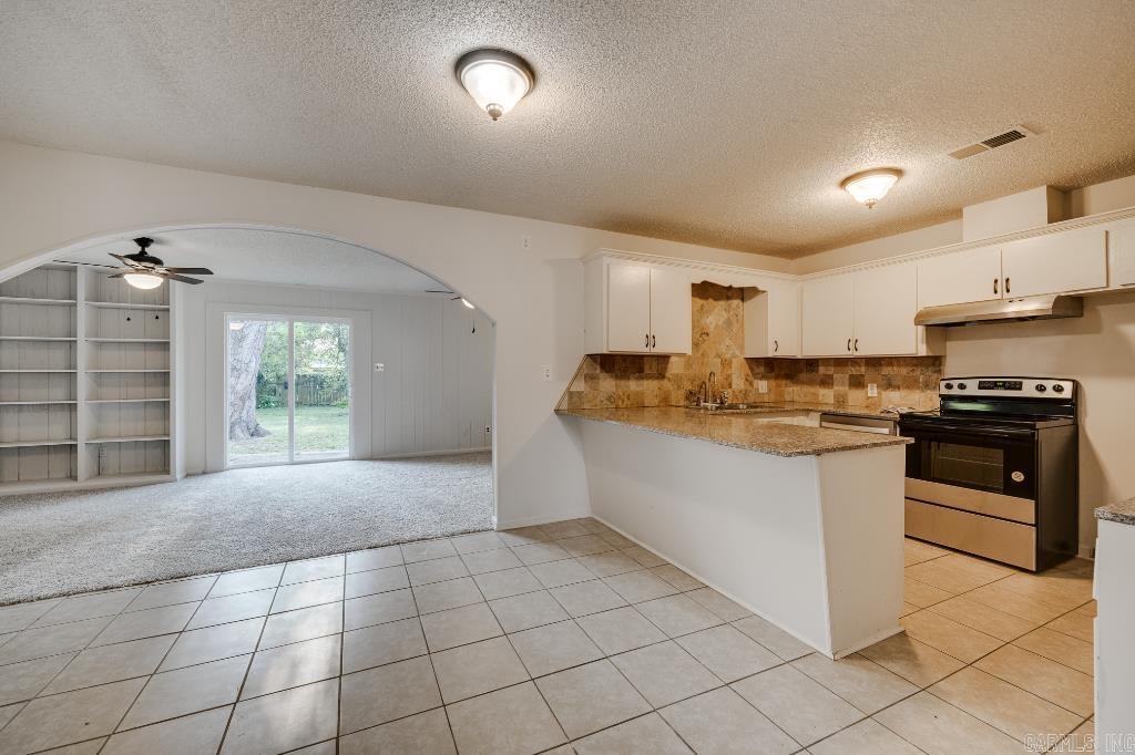 BRIARFIELD - Residential