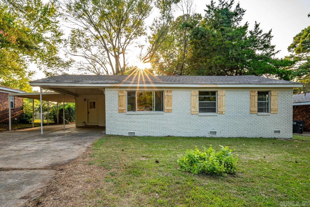 BRIARFIELD - Residential