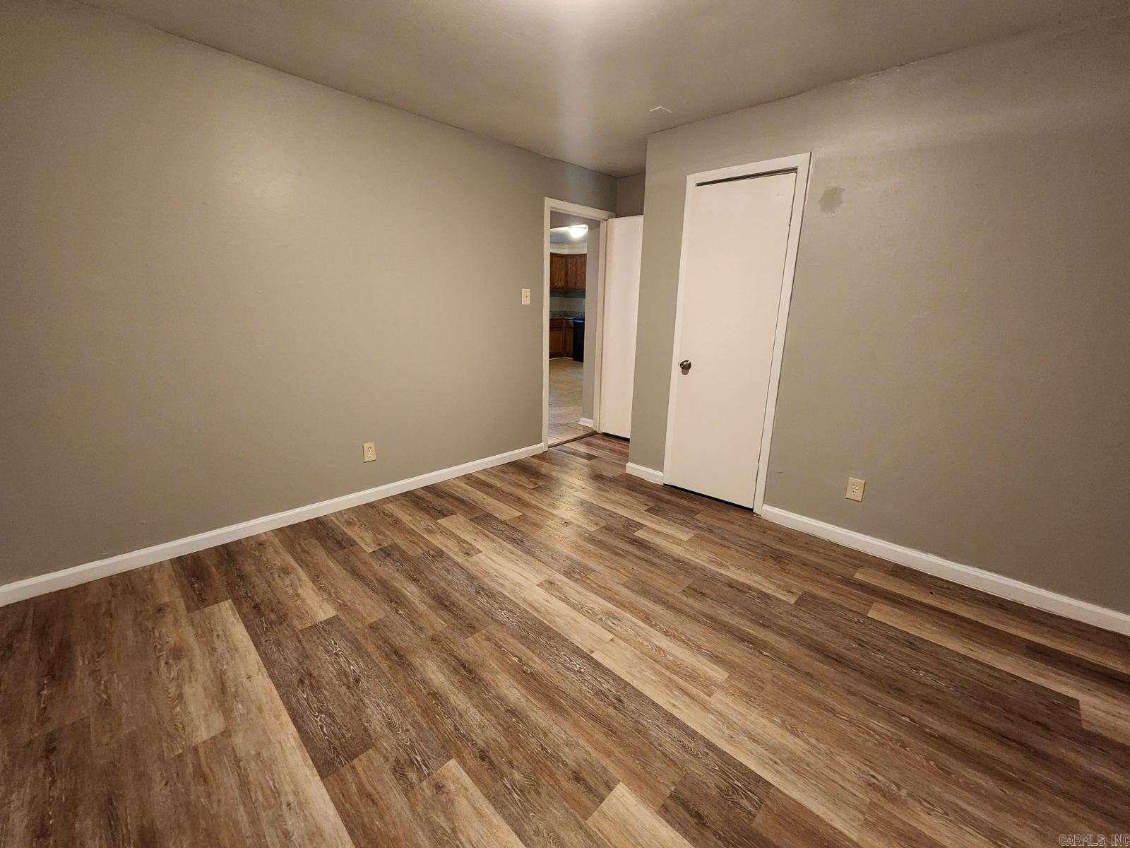 Pine Wood - Residential Lease