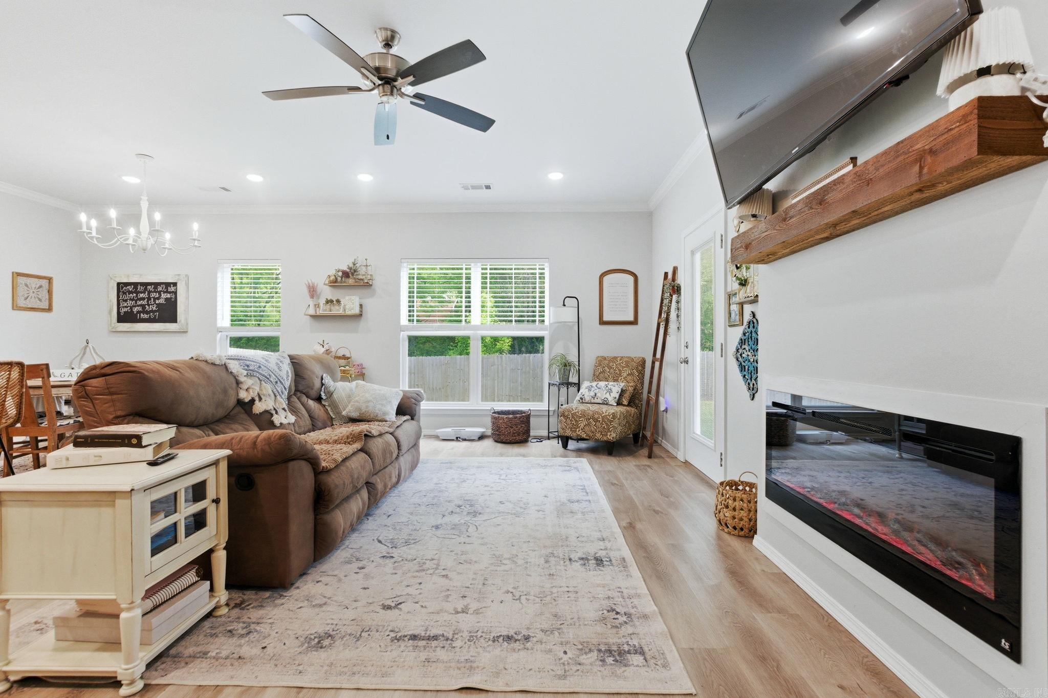 THE VILLAGES AT MAGNOLIA LANE - Residential