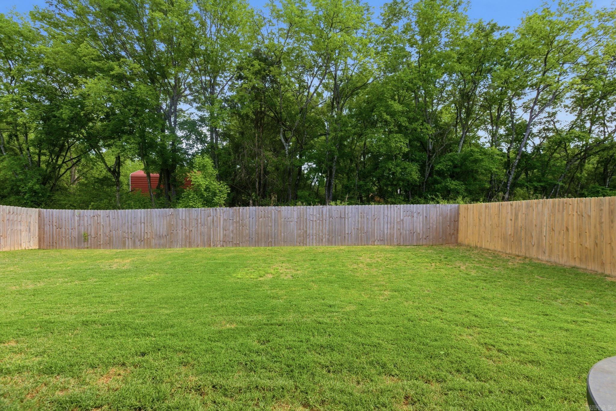 THE VILLAGES AT MAGNOLIA LANE - Residential