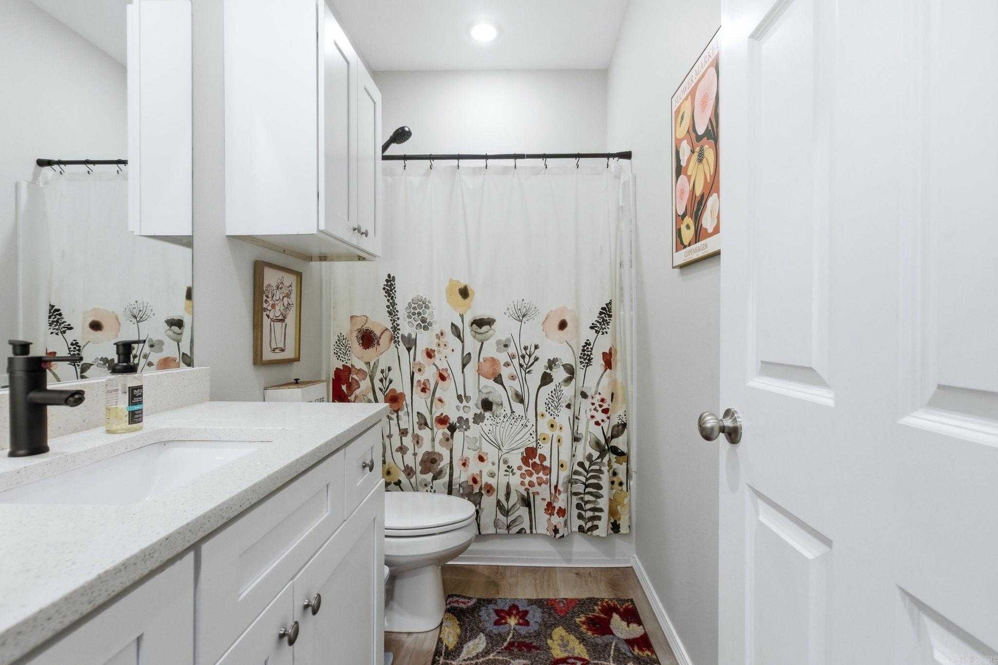 THE VILLAGES AT MAGNOLIA LANE - Residential