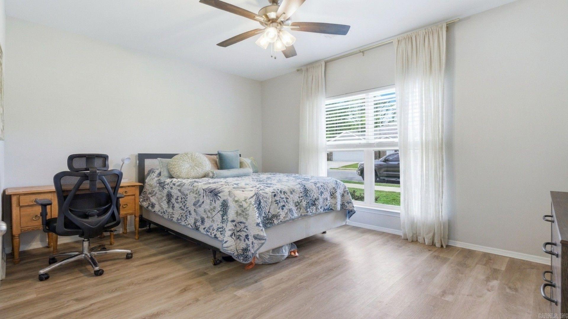 THE VILLAGES AT MAGNOLIA LANE - Residential