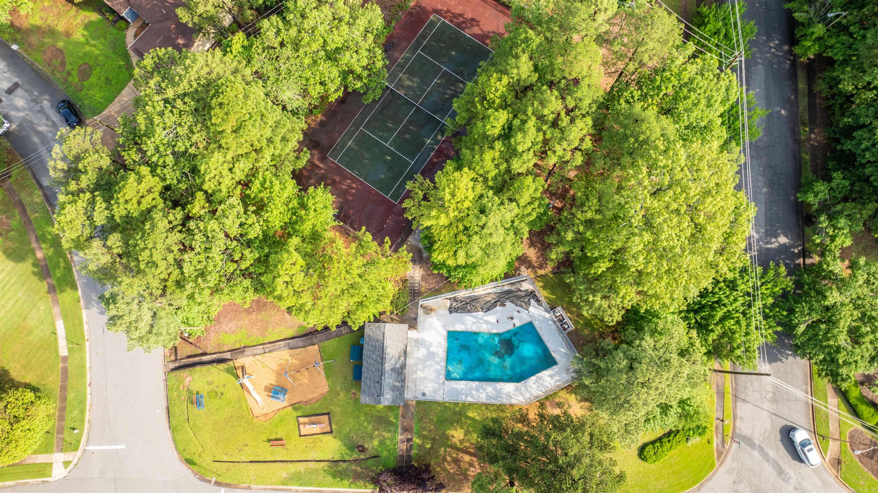 SANDPIPER WEST - Residential