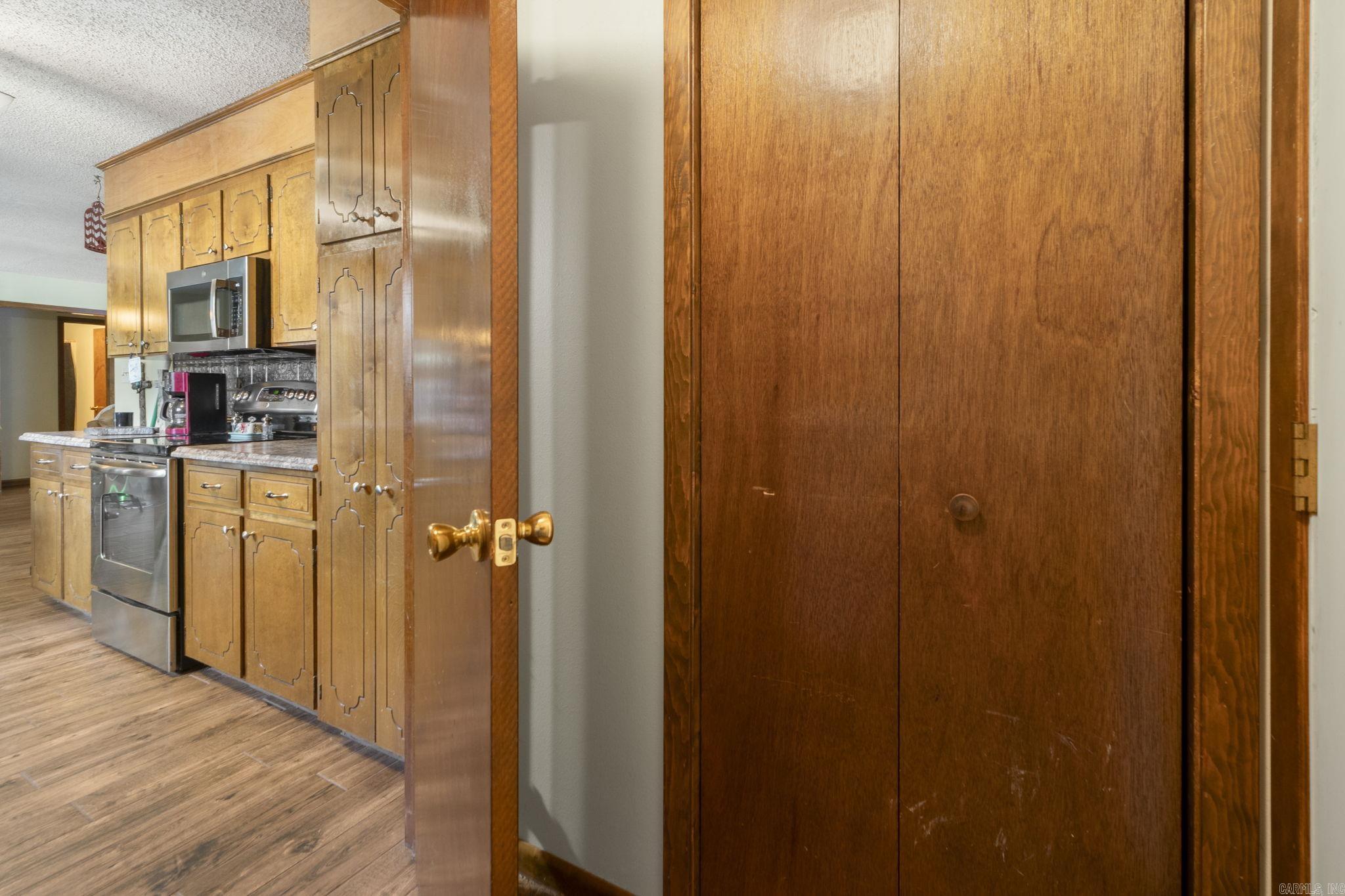 HACKLER SUB - Residential