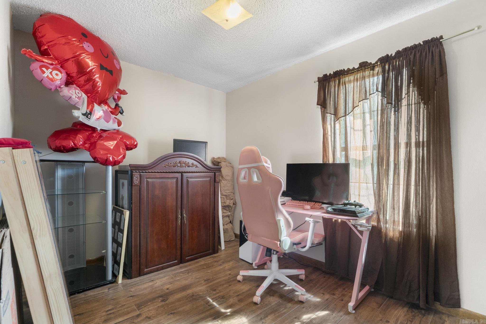 HACKLER SUB - Residential