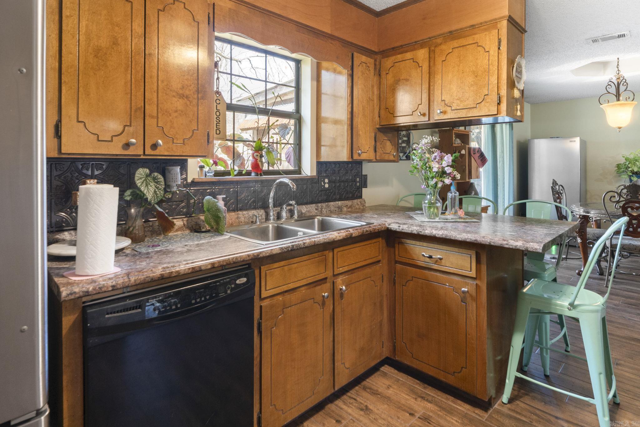 HACKLER SUB - Residential