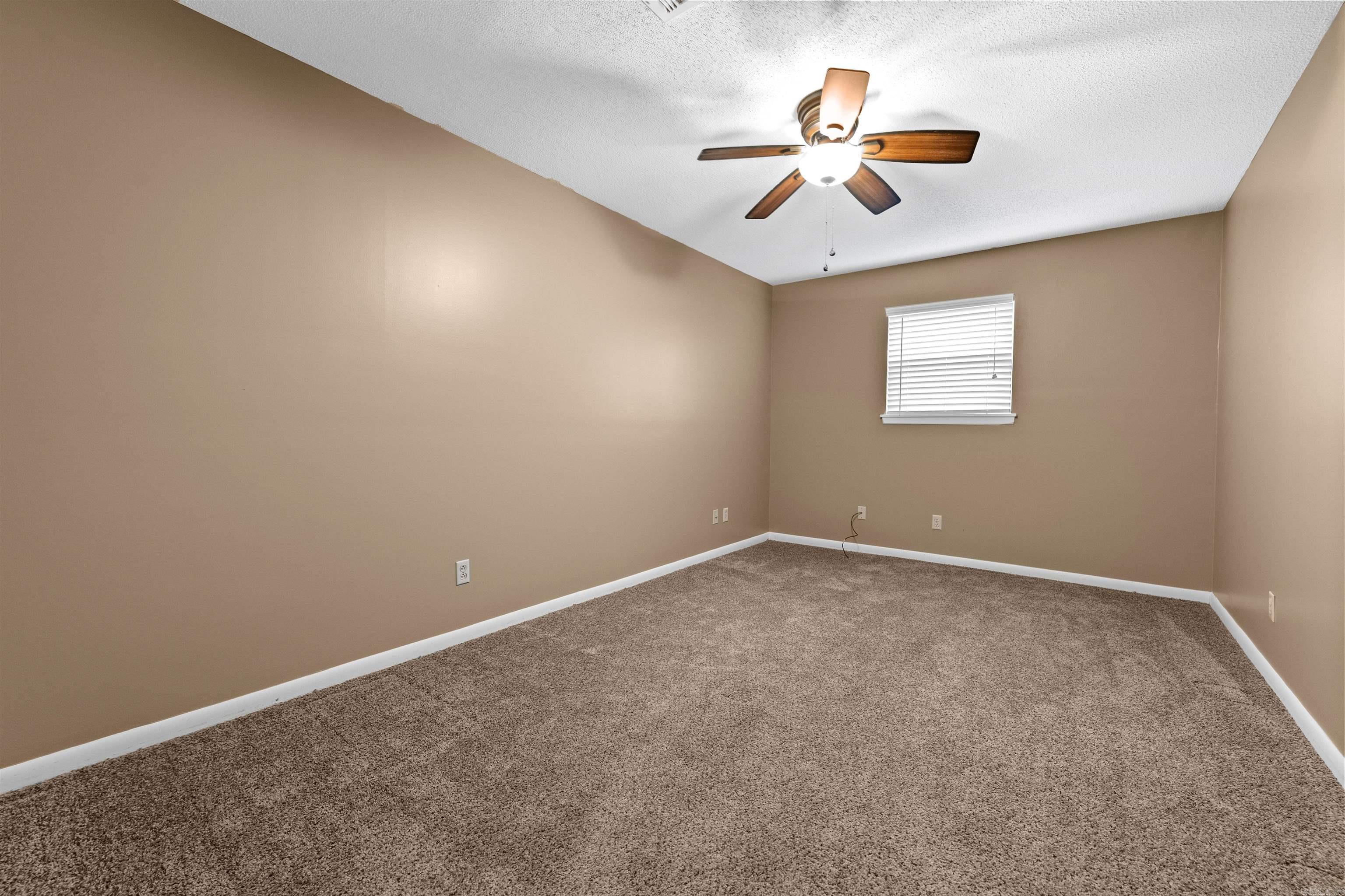 CARDINAL VALLEY - Residential