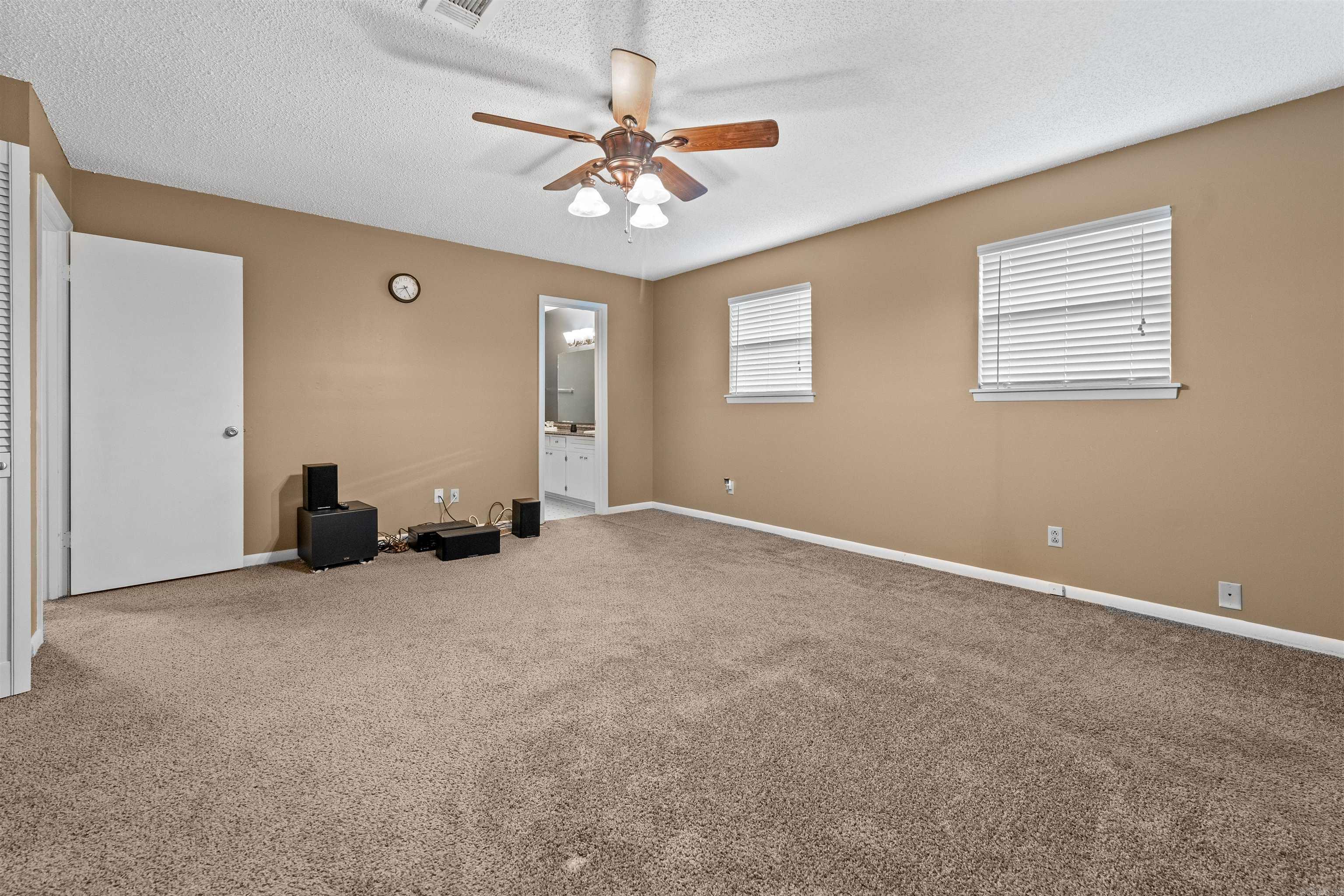 CARDINAL VALLEY - Residential