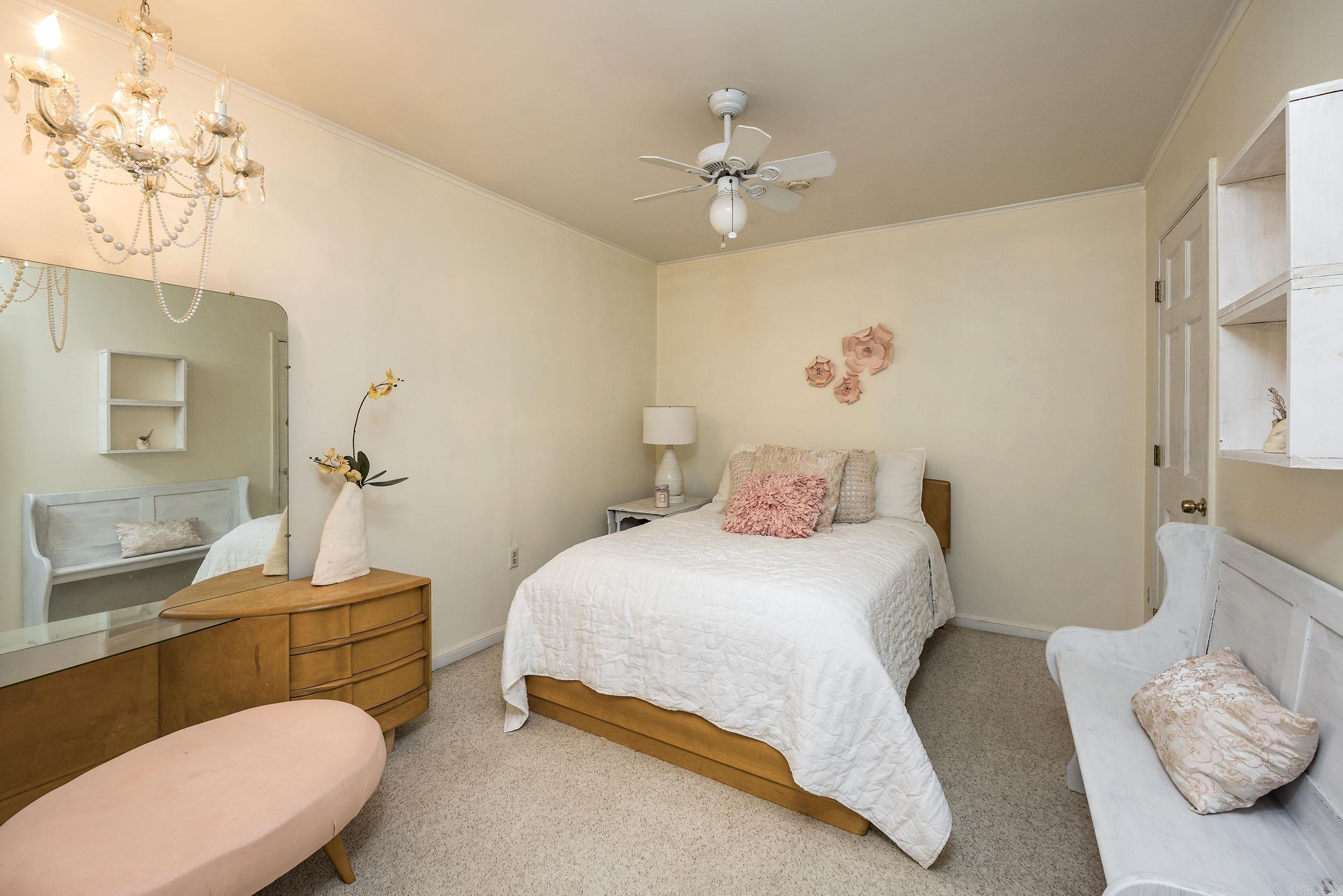 Pinnacle Mountain - Residential