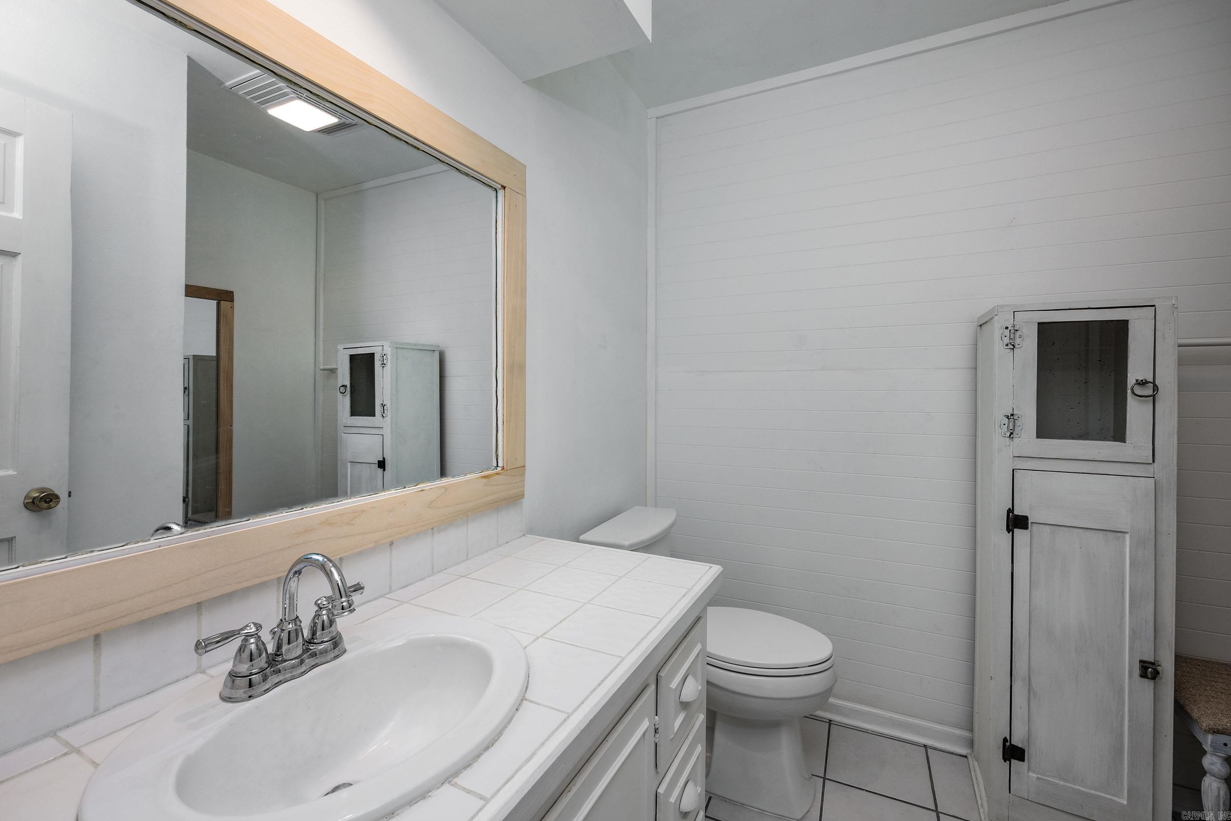 Pinnacle Mountain - Residential