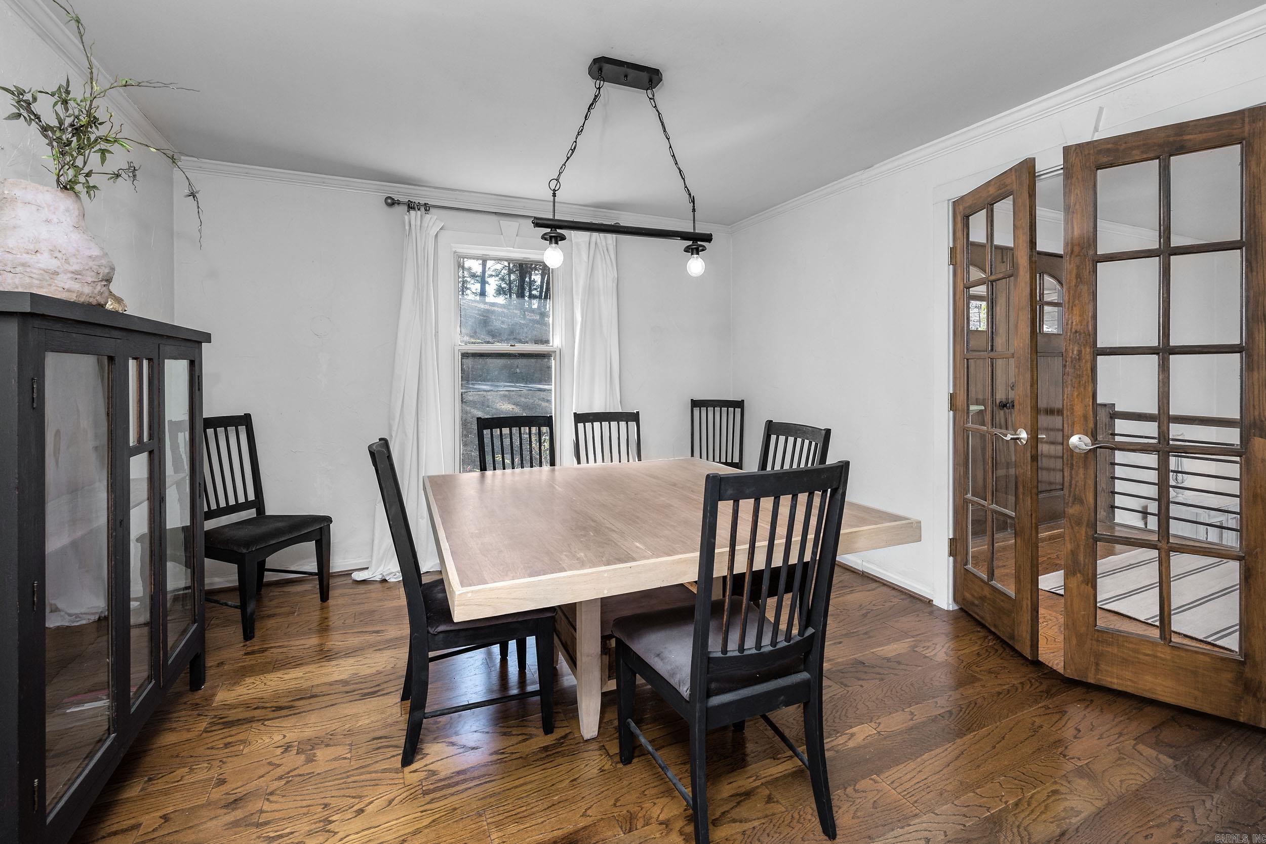 Pinnacle Mountain - Residential