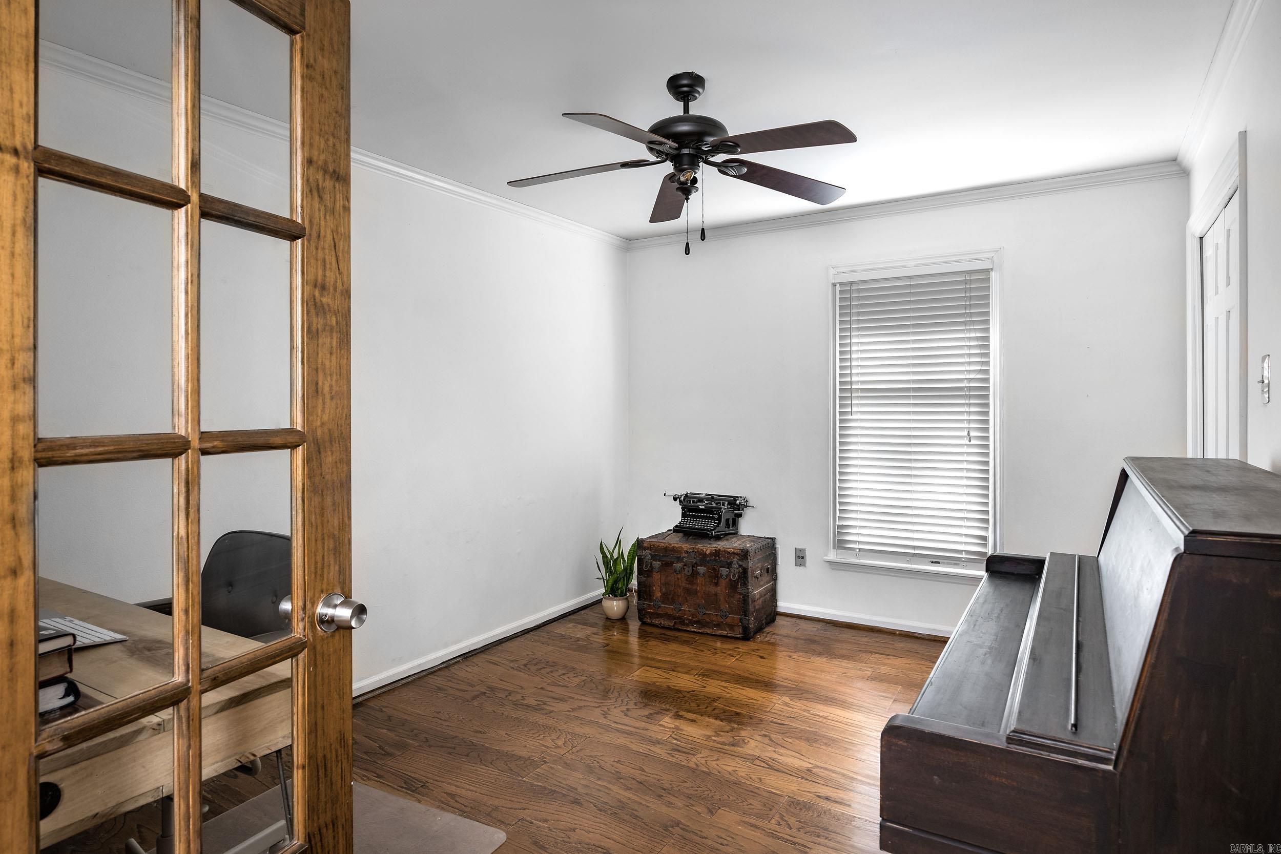 Pinnacle Mountain - Residential