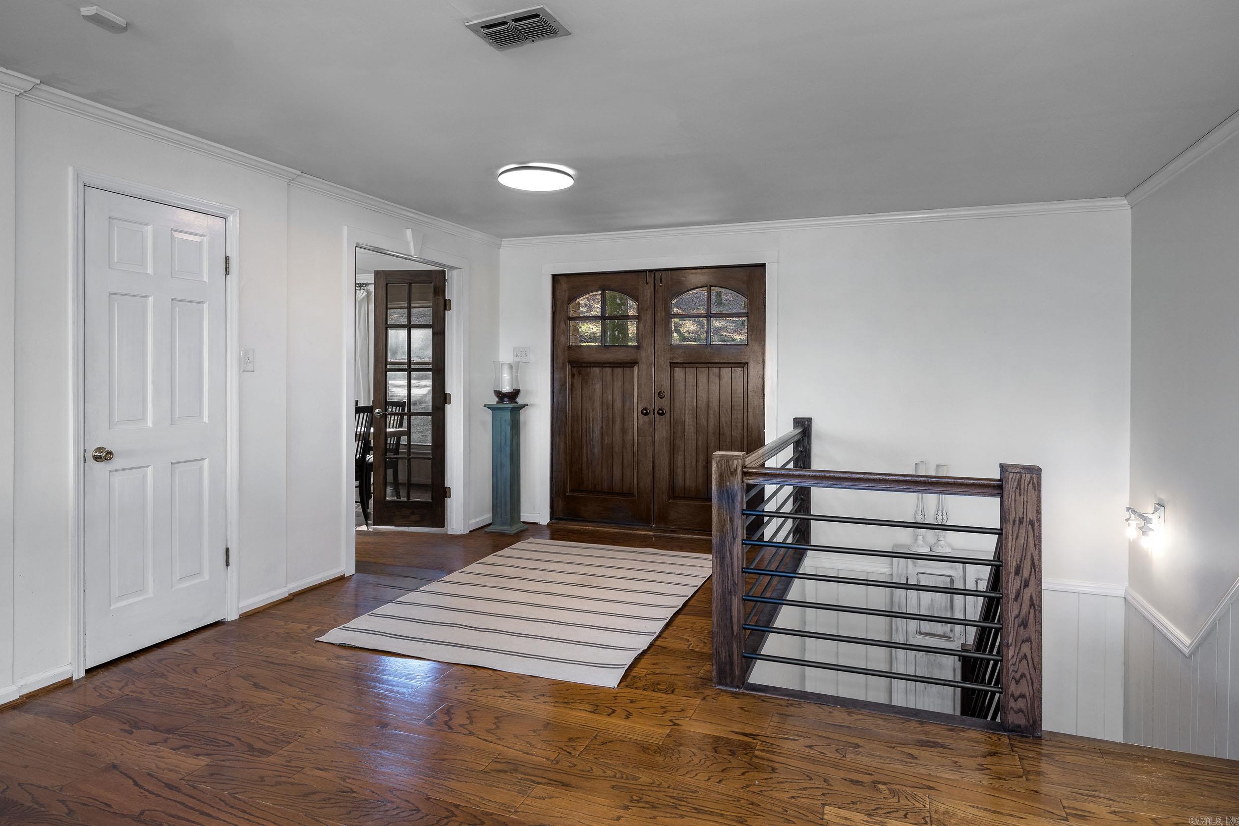 Pinnacle Mountain - Residential