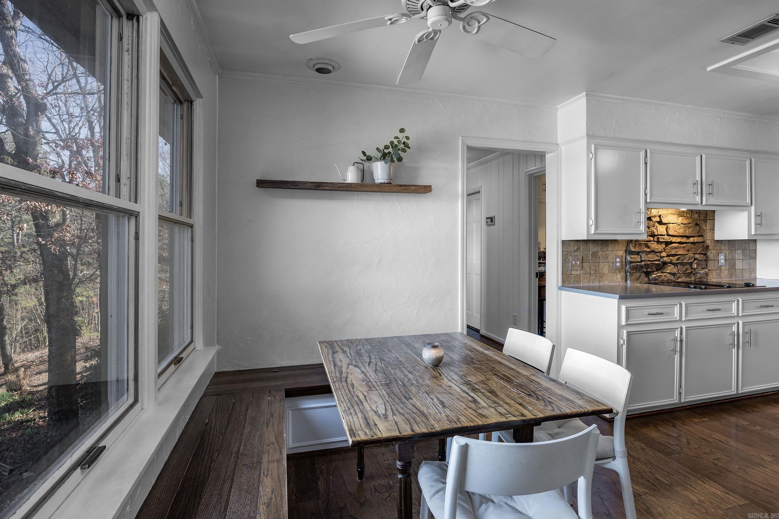 Pinnacle Mountain - Residential