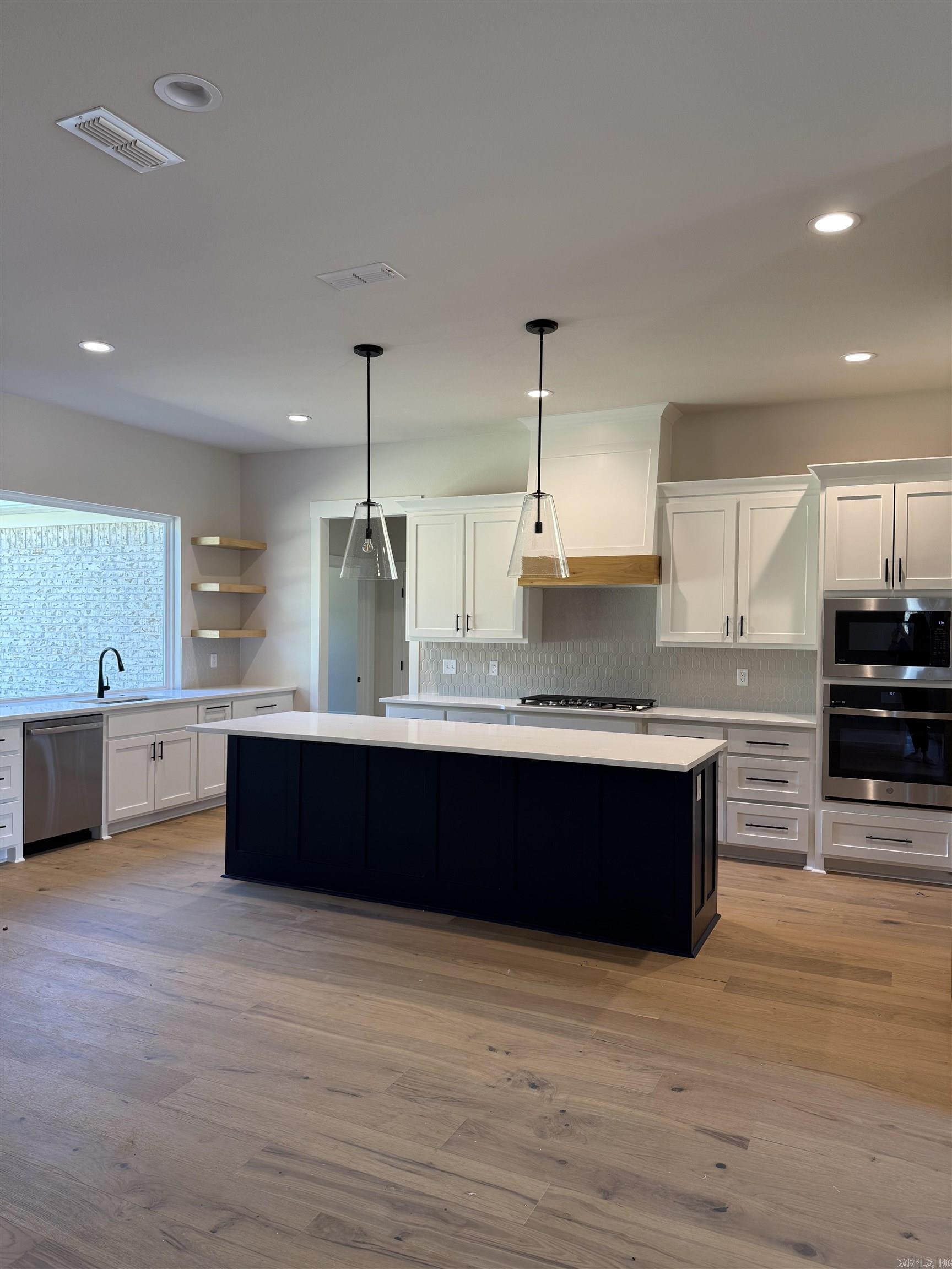 CHARLESTON PLACE SUBDIVISION - Residential