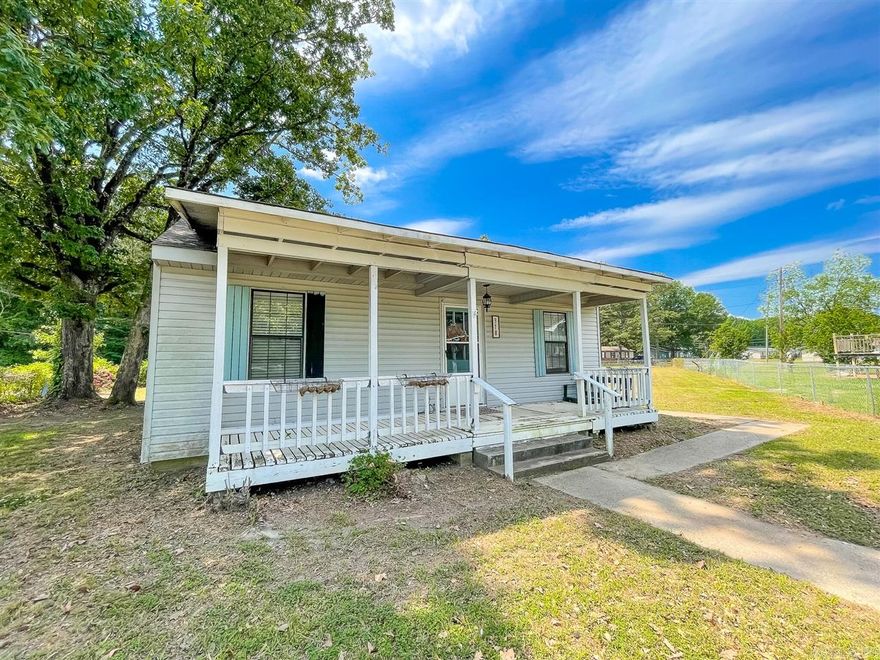 East Camden/Harmony Grove School District home, just a few miles from Highland Park!    While it does need some finishing work, what a great opportunity to buy in this sought-after area. Large fenced lot, and new roof in 2020. For more details and showing appointments, call or text:    Hannah, 870.807.0768  SRG office, 870.454.4804    *Square footage and tax amounts taken from courthouse records