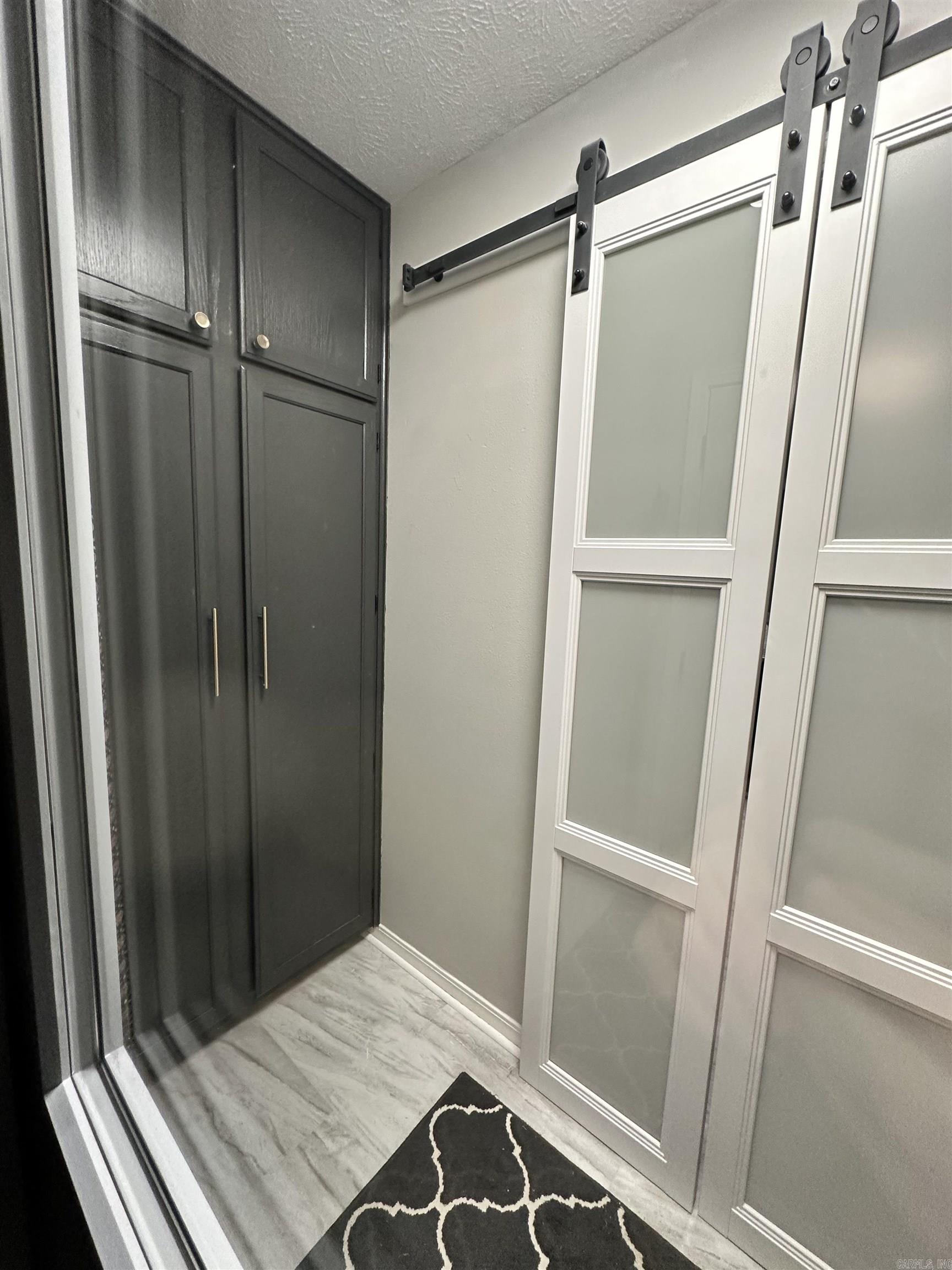 CROSSPOINT - Residential