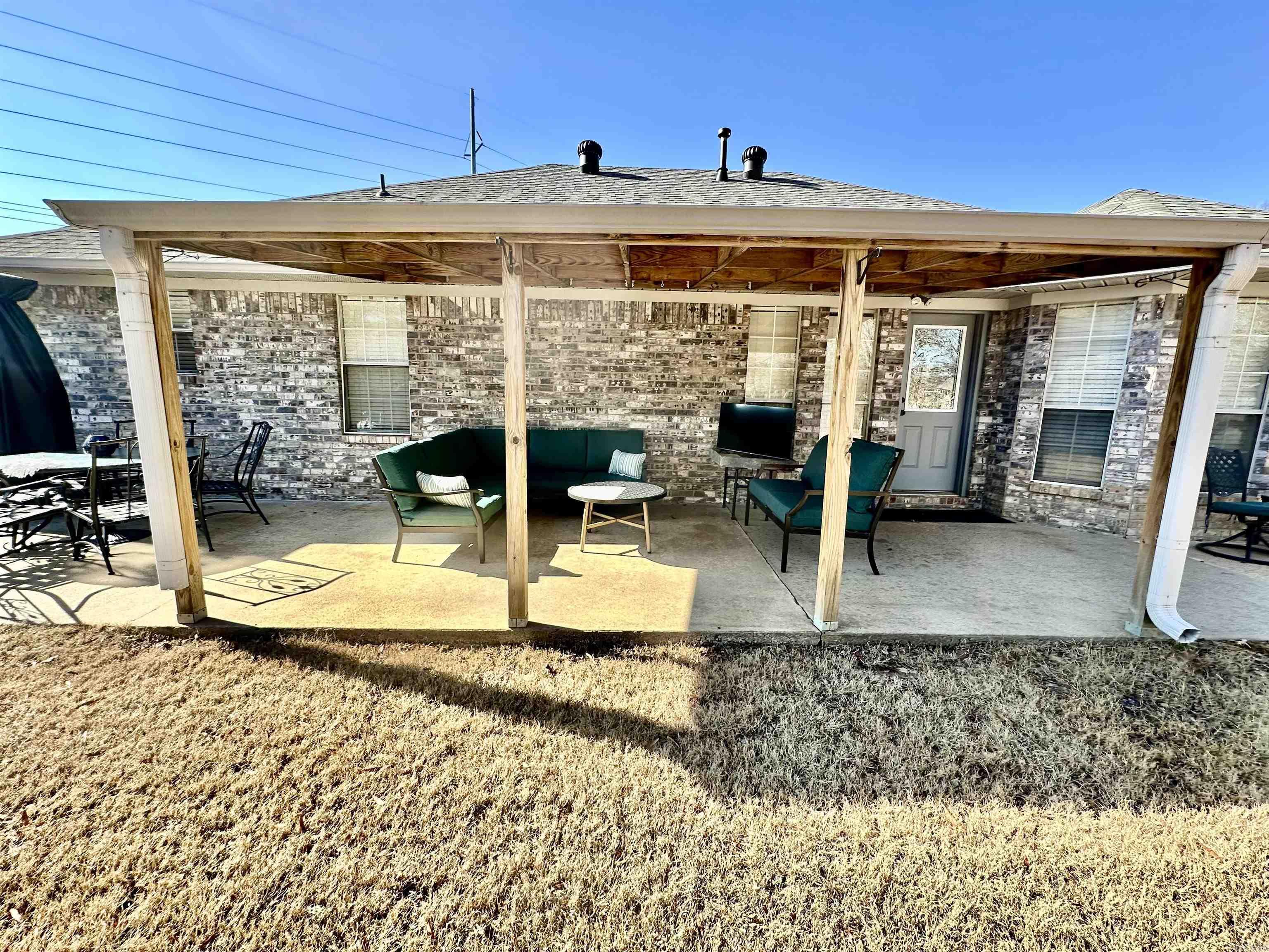 CROSSPOINT - Residential