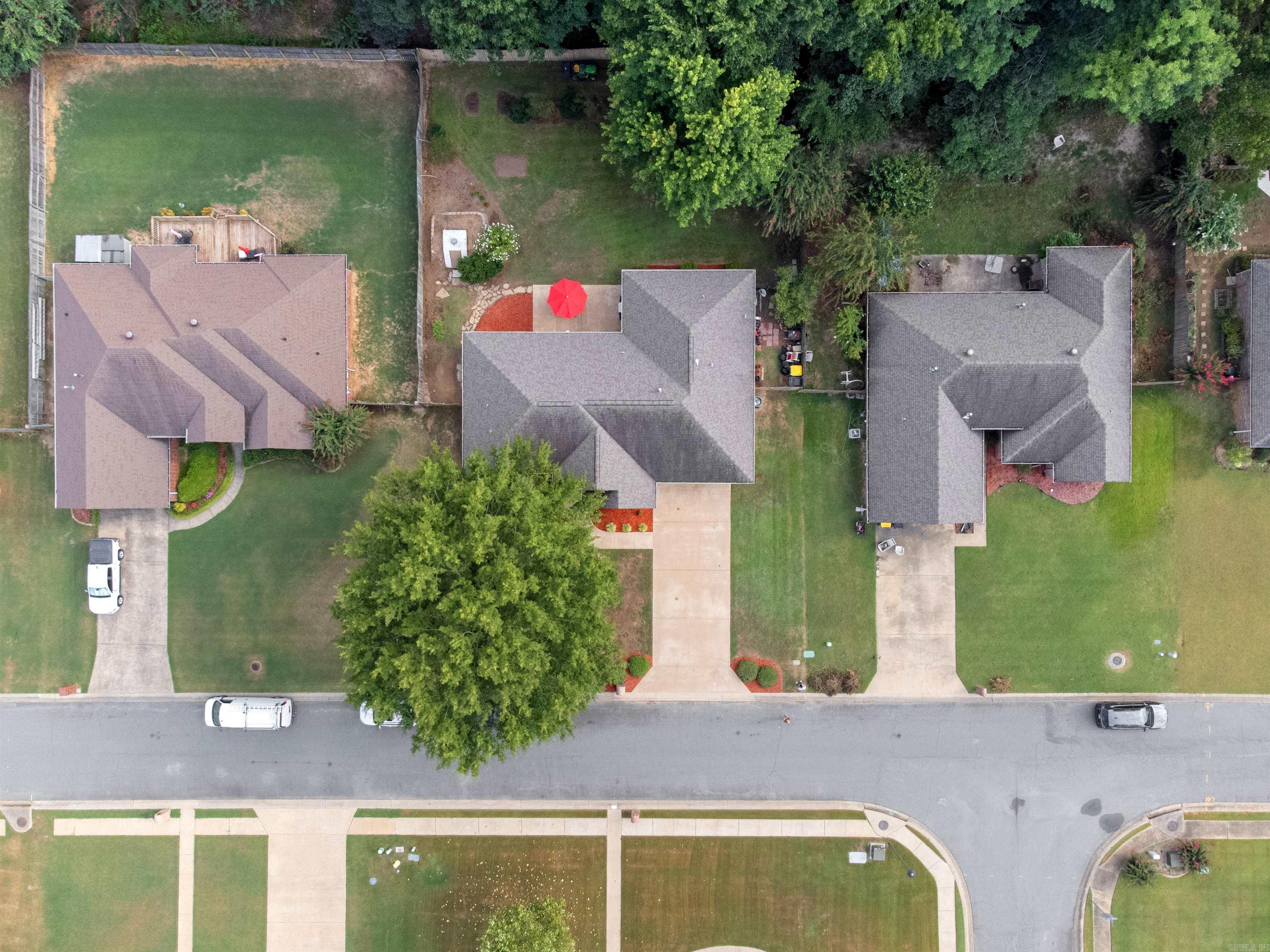 AUTUMN WOOD ESTATES - Residential