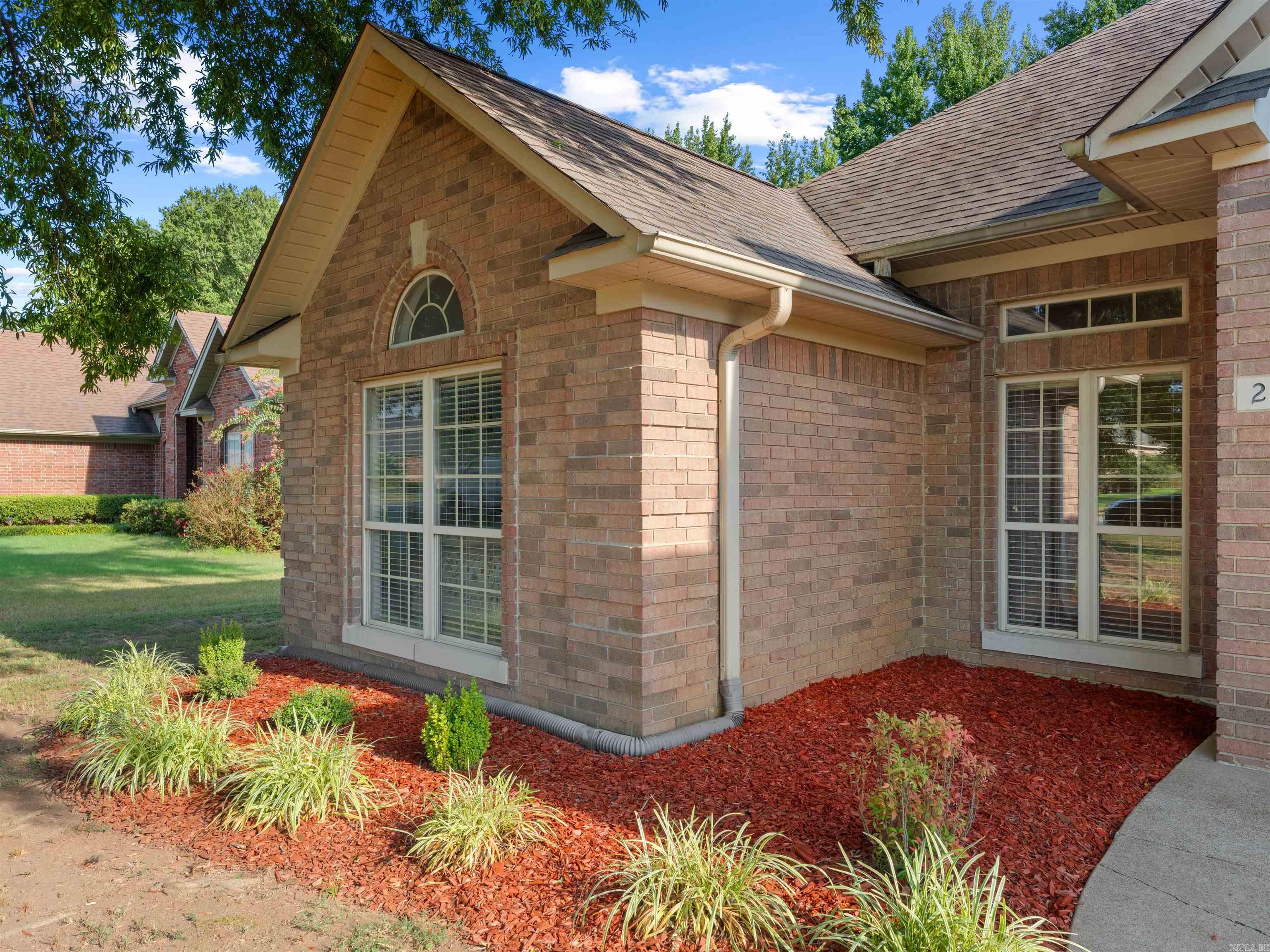 AUTUMN WOOD ESTATES - Residential