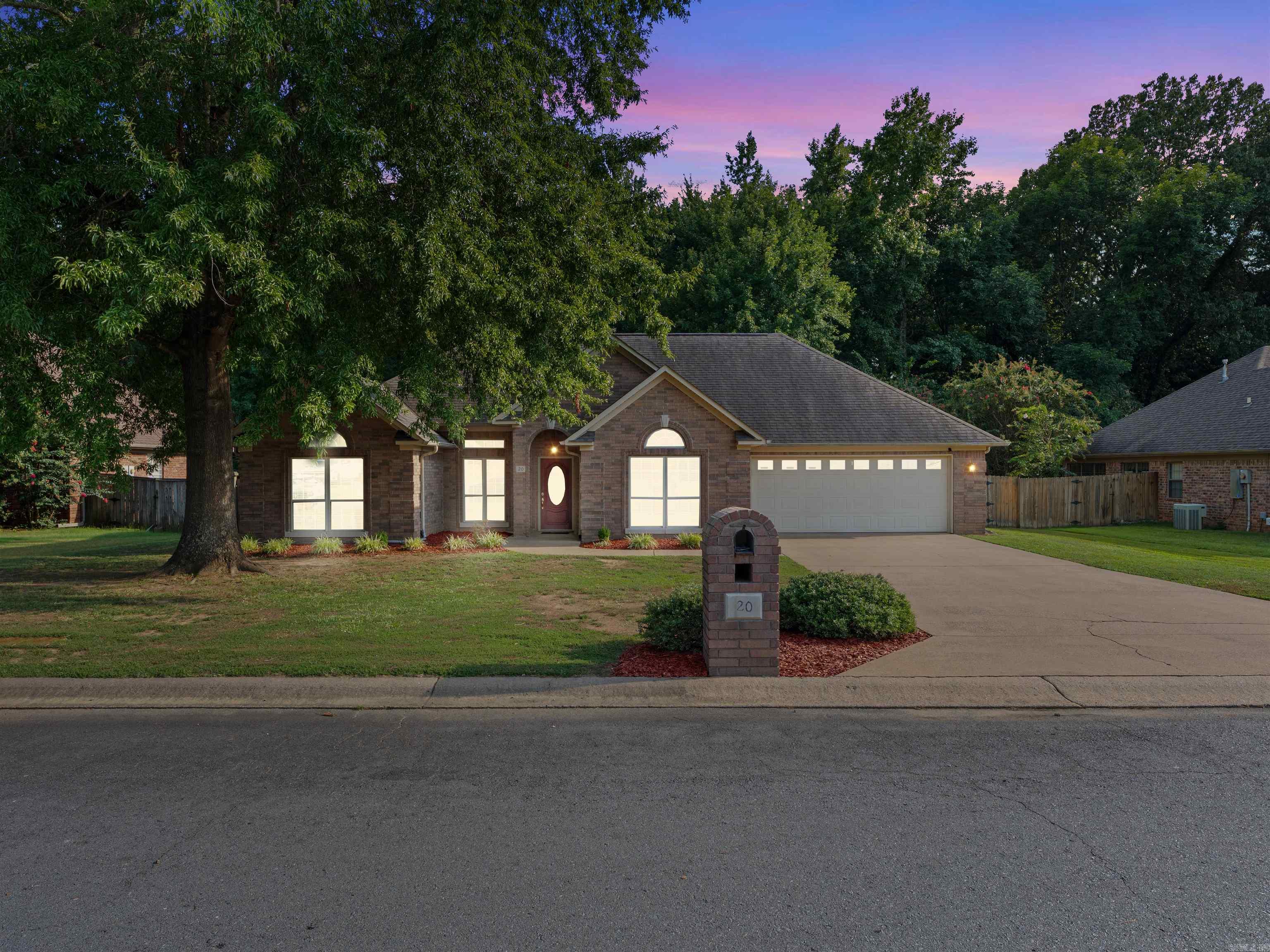 AUTUMN WOOD ESTATES - Residential