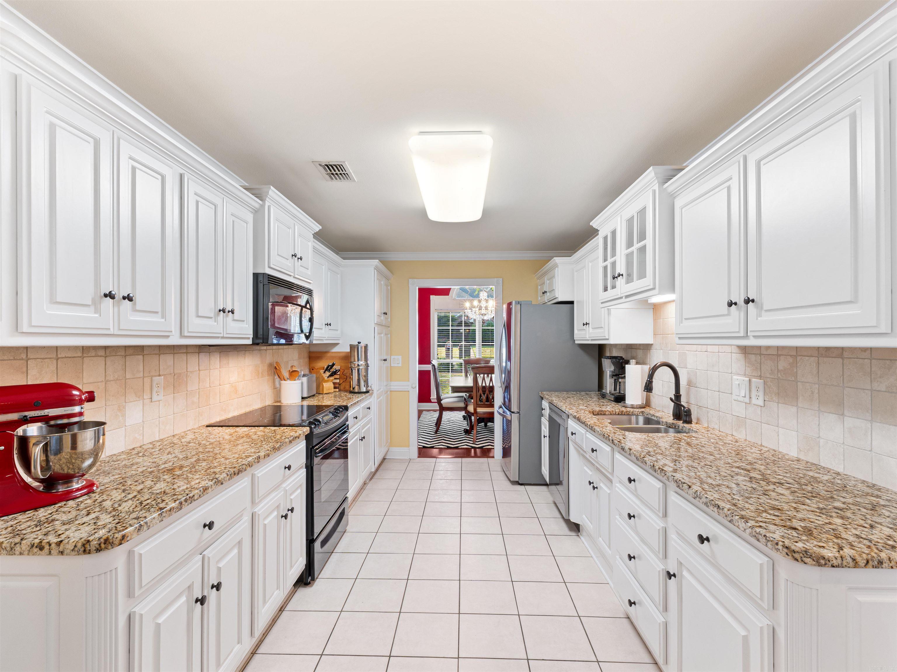 AUTUMN WOOD ESTATES - Residential