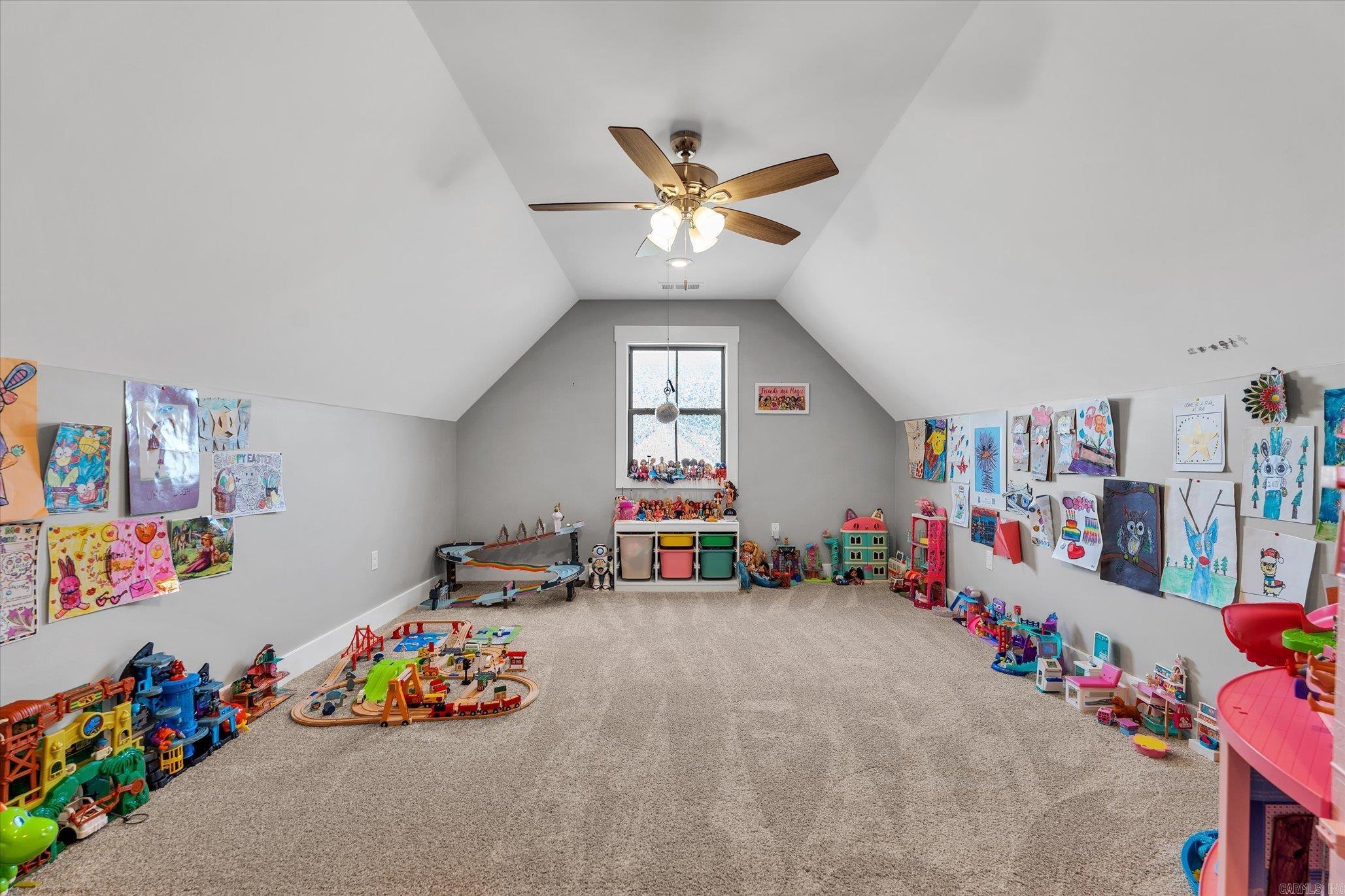 PROSPECT VILLAGE - Residential