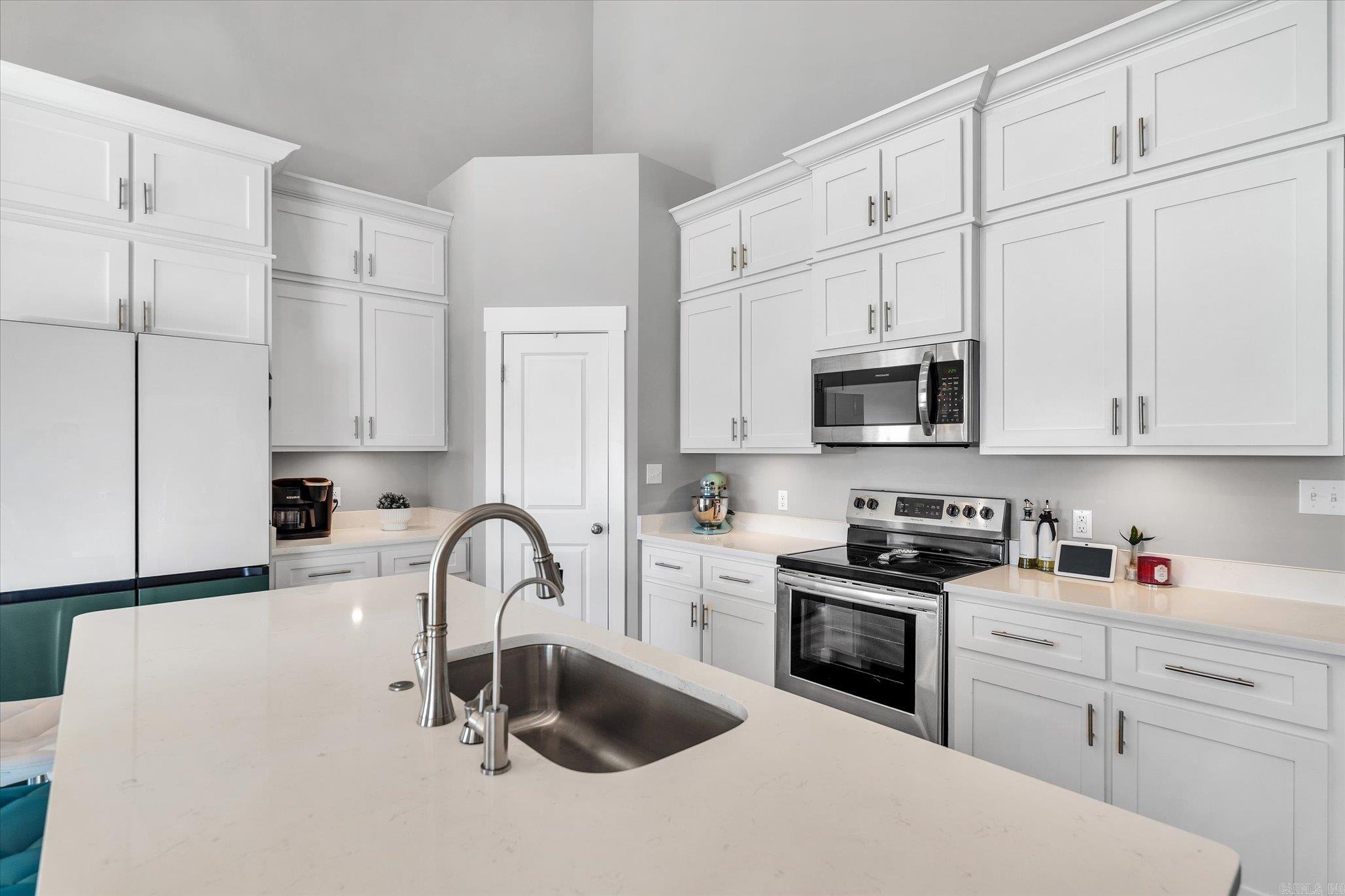 PROSPECT VILLAGE - Residential