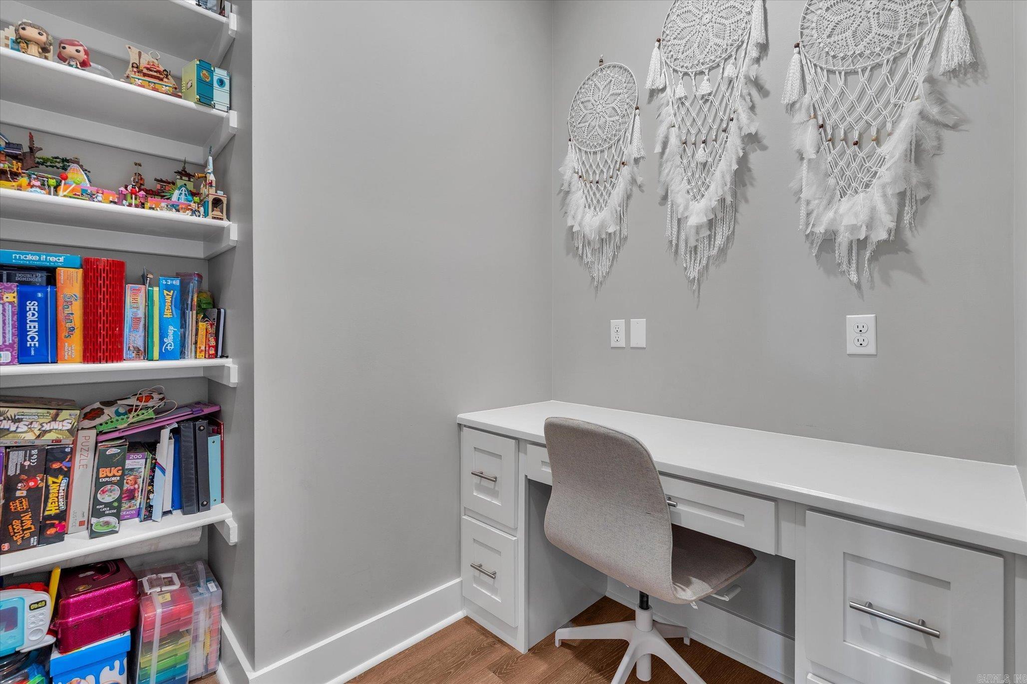 PROSPECT VILLAGE - Residential