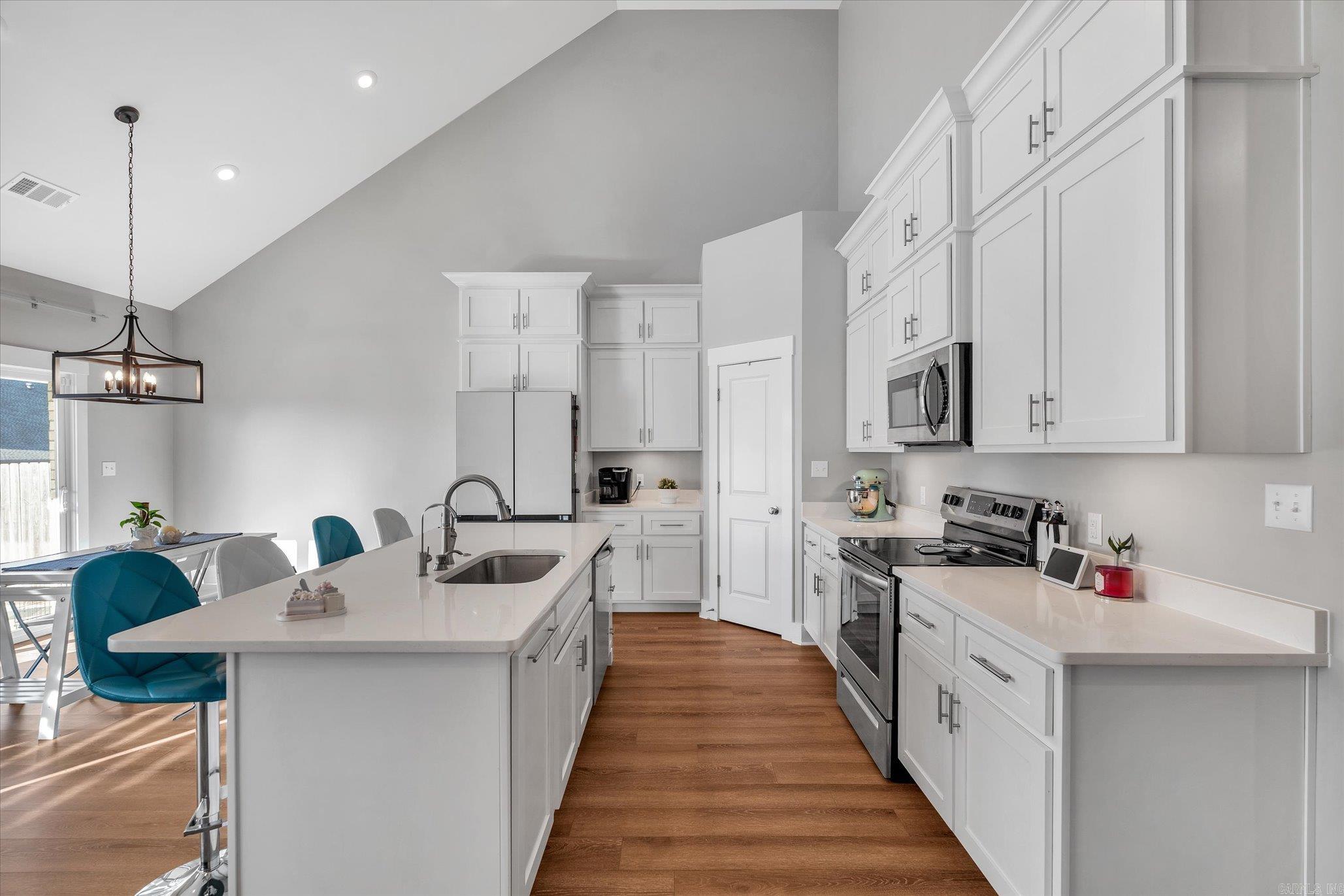 PROSPECT VILLAGE - Residential