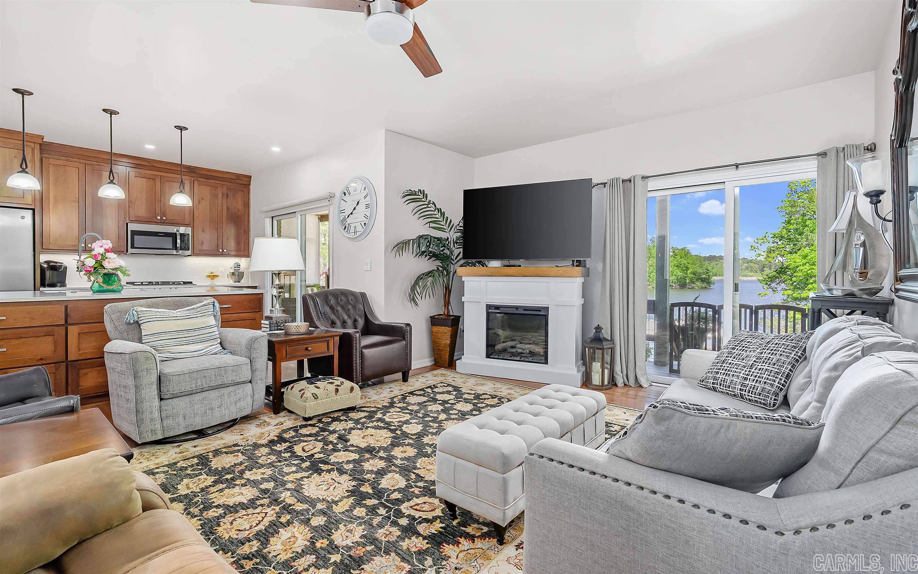 ZAFIRO - Residential