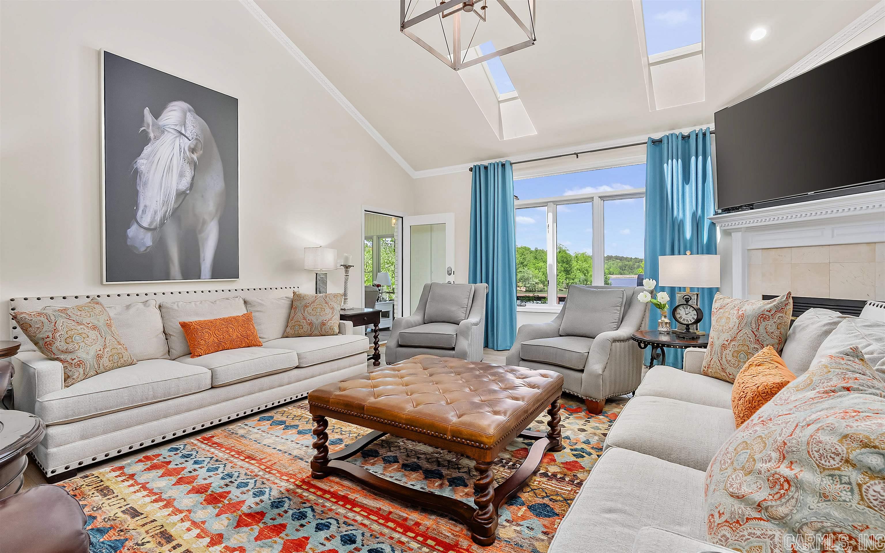 ZAFIRO - Residential