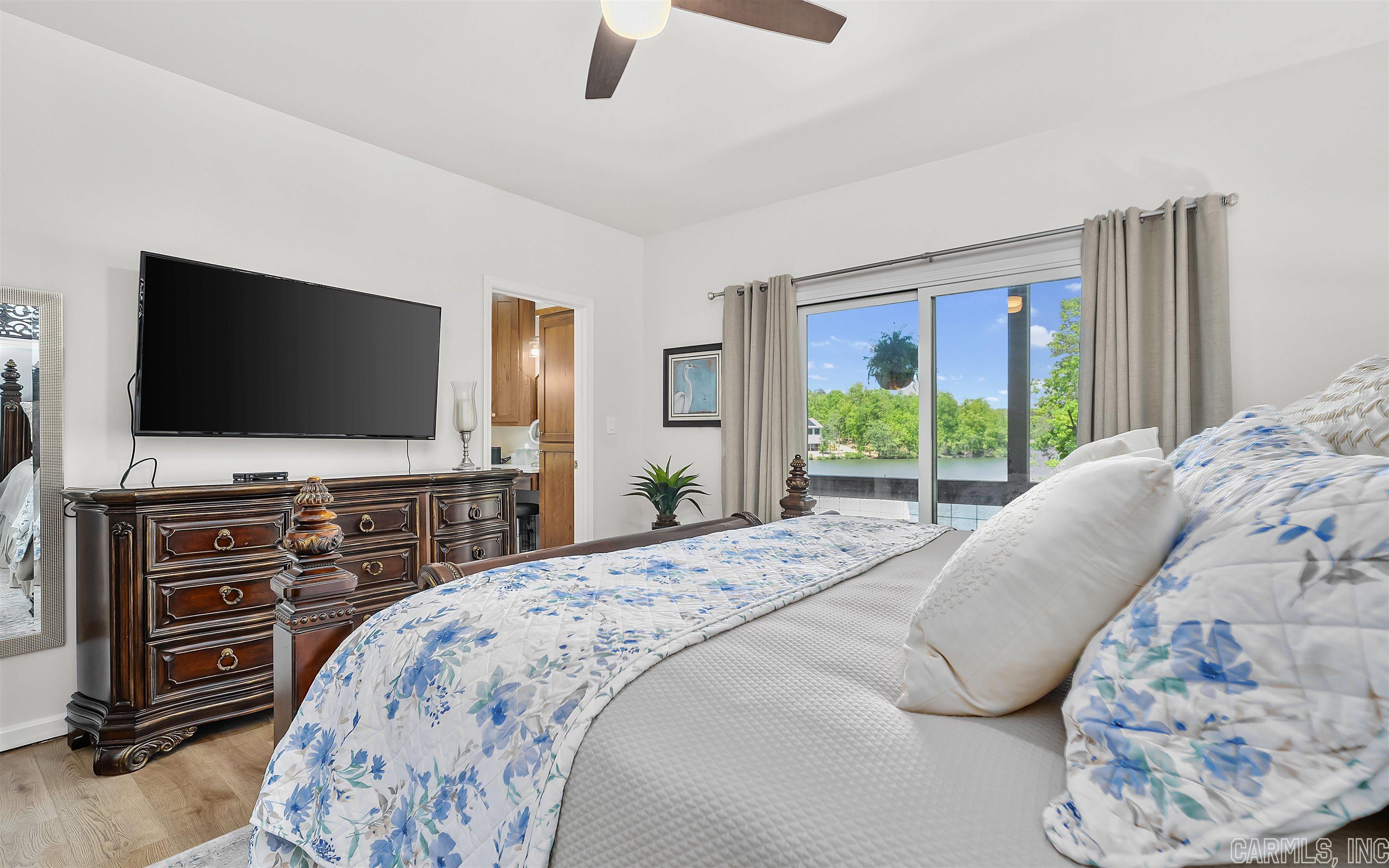 ZAFIRO - Residential