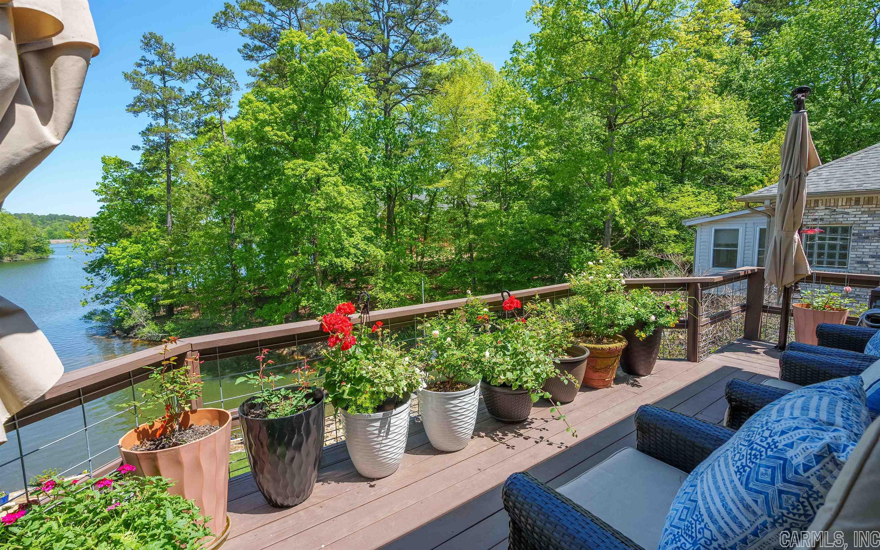 ZAFIRO - Residential