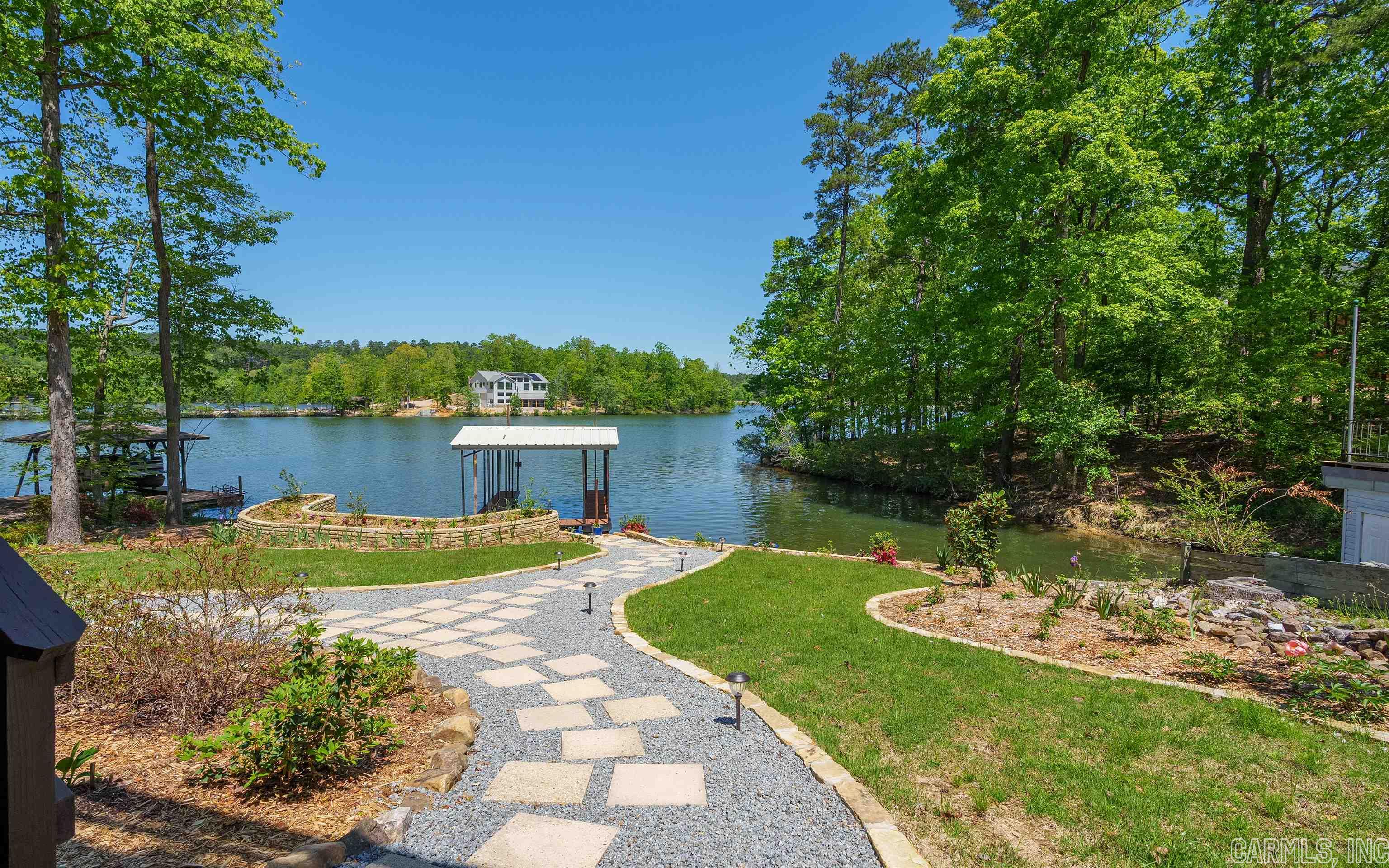 ZAFIRO - Residential