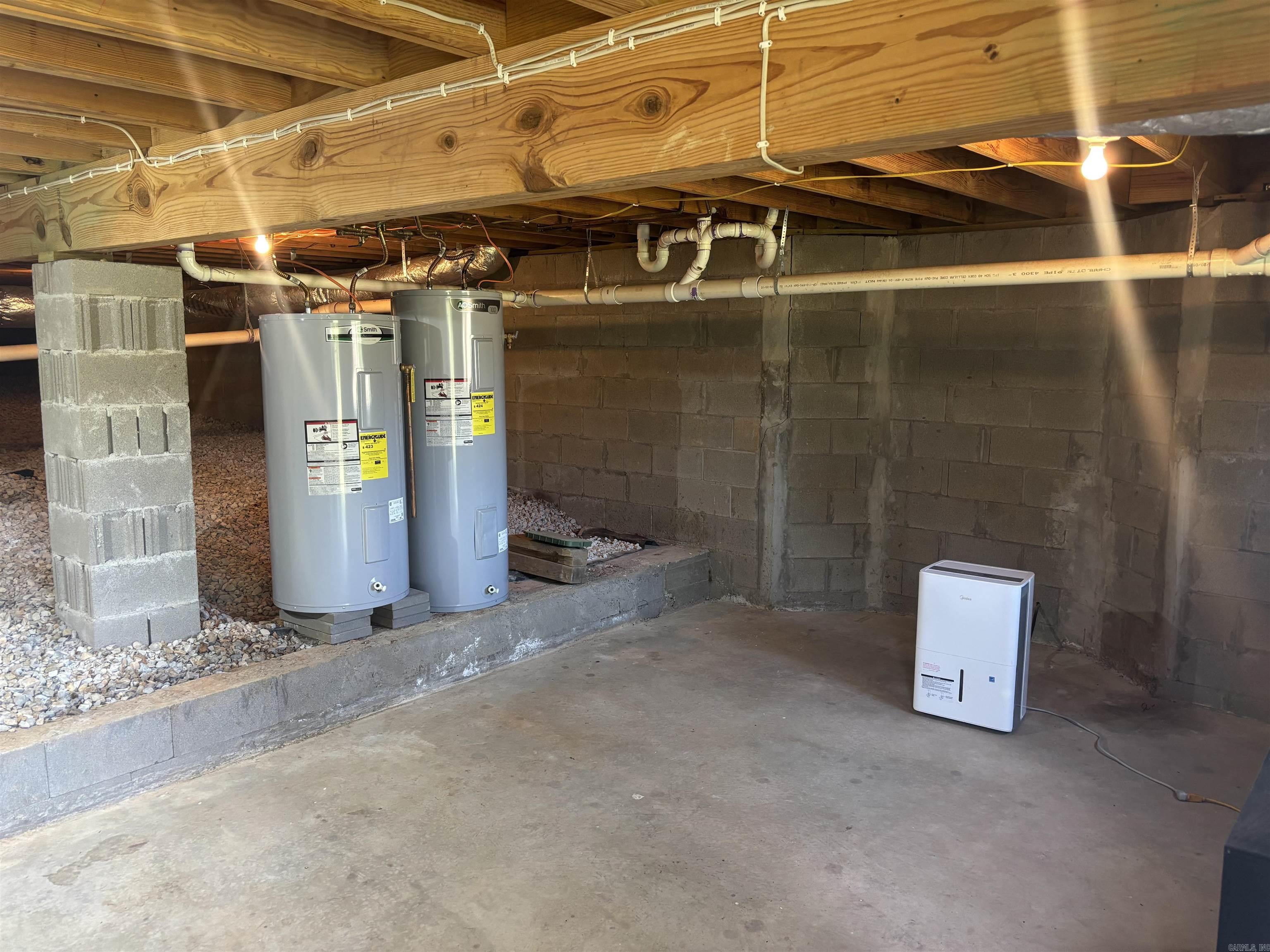 WINDOVER HILLS - Residential