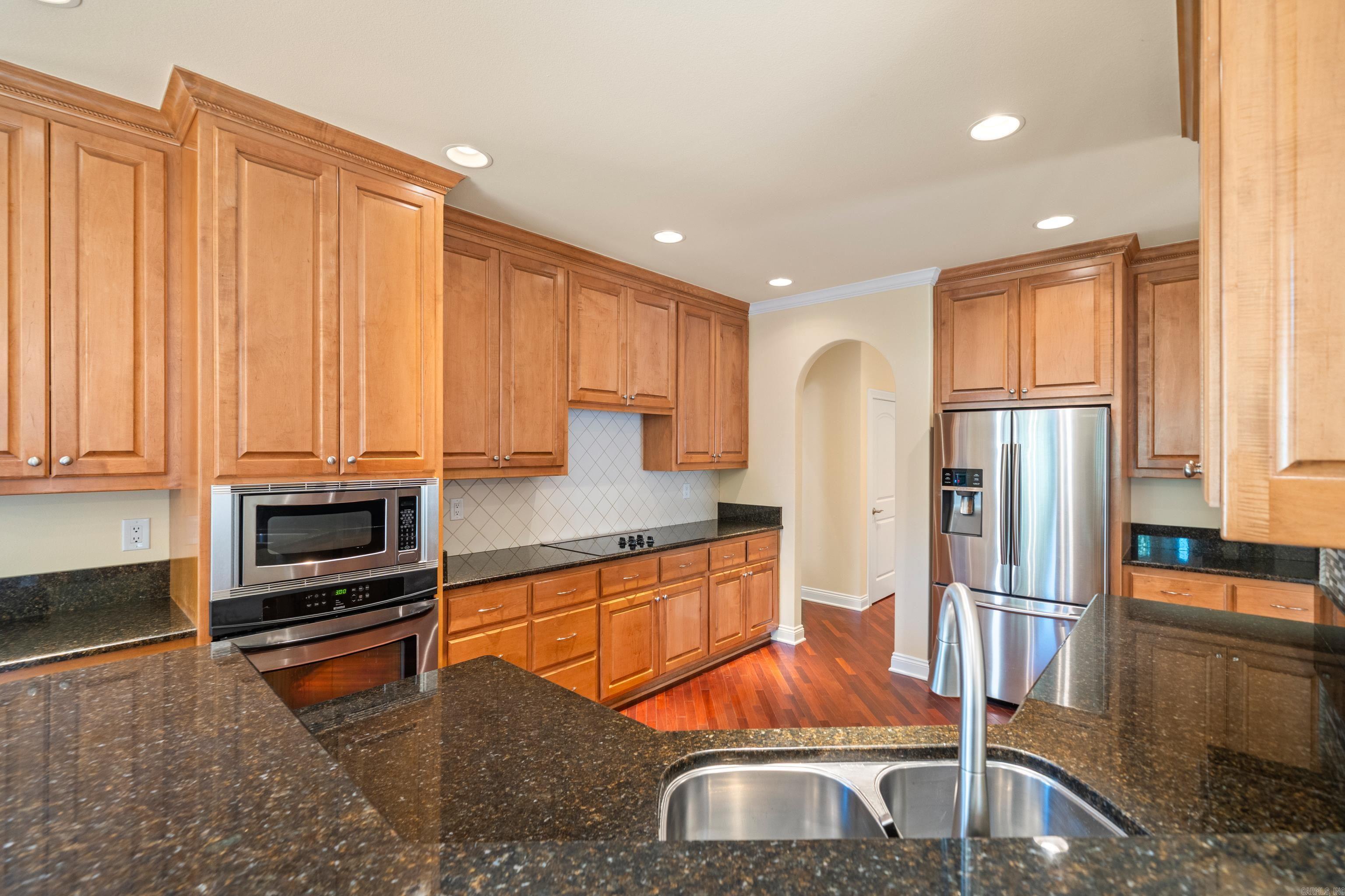 WINDOVER HILLS - Residential