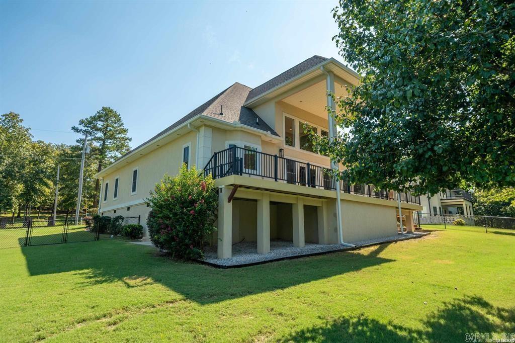 WINDOVER HILLS - Residential