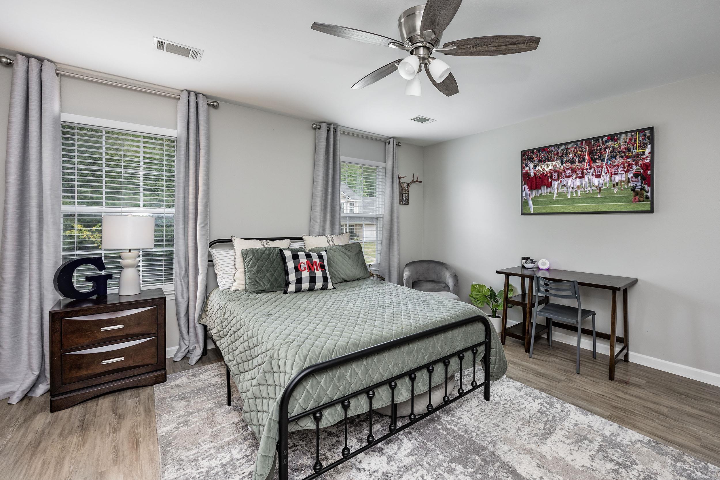 HARTFORD HILLS - Residential