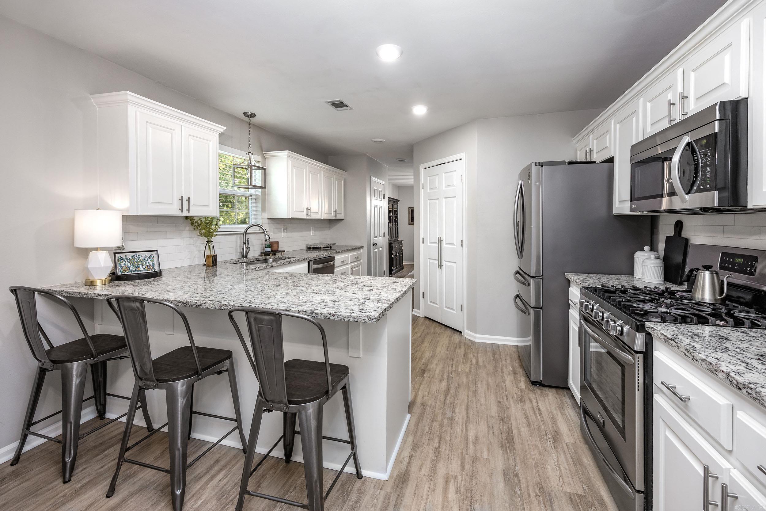 HARTFORD HILLS - Residential