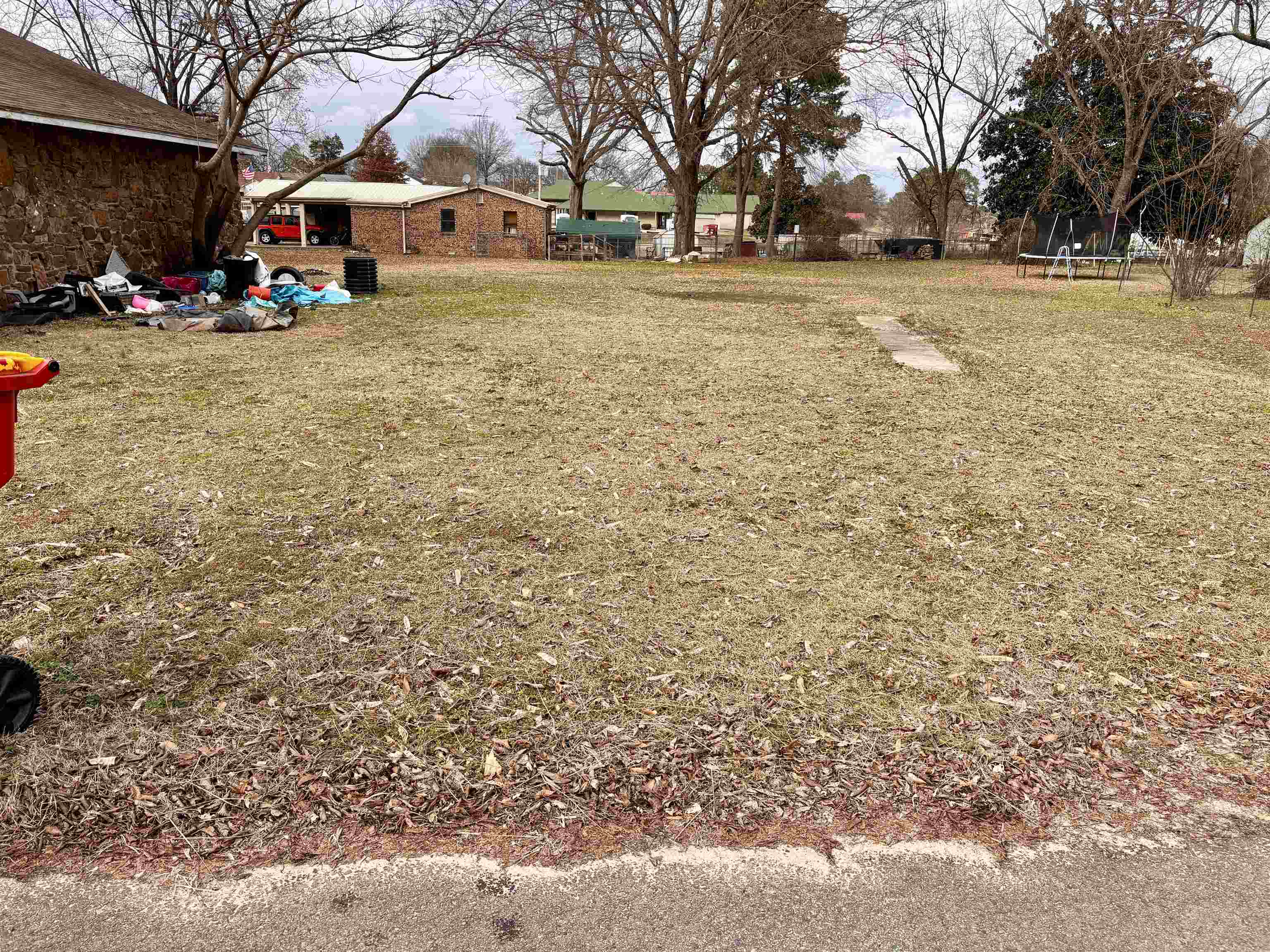 L.M. EARL ADDN - Residential