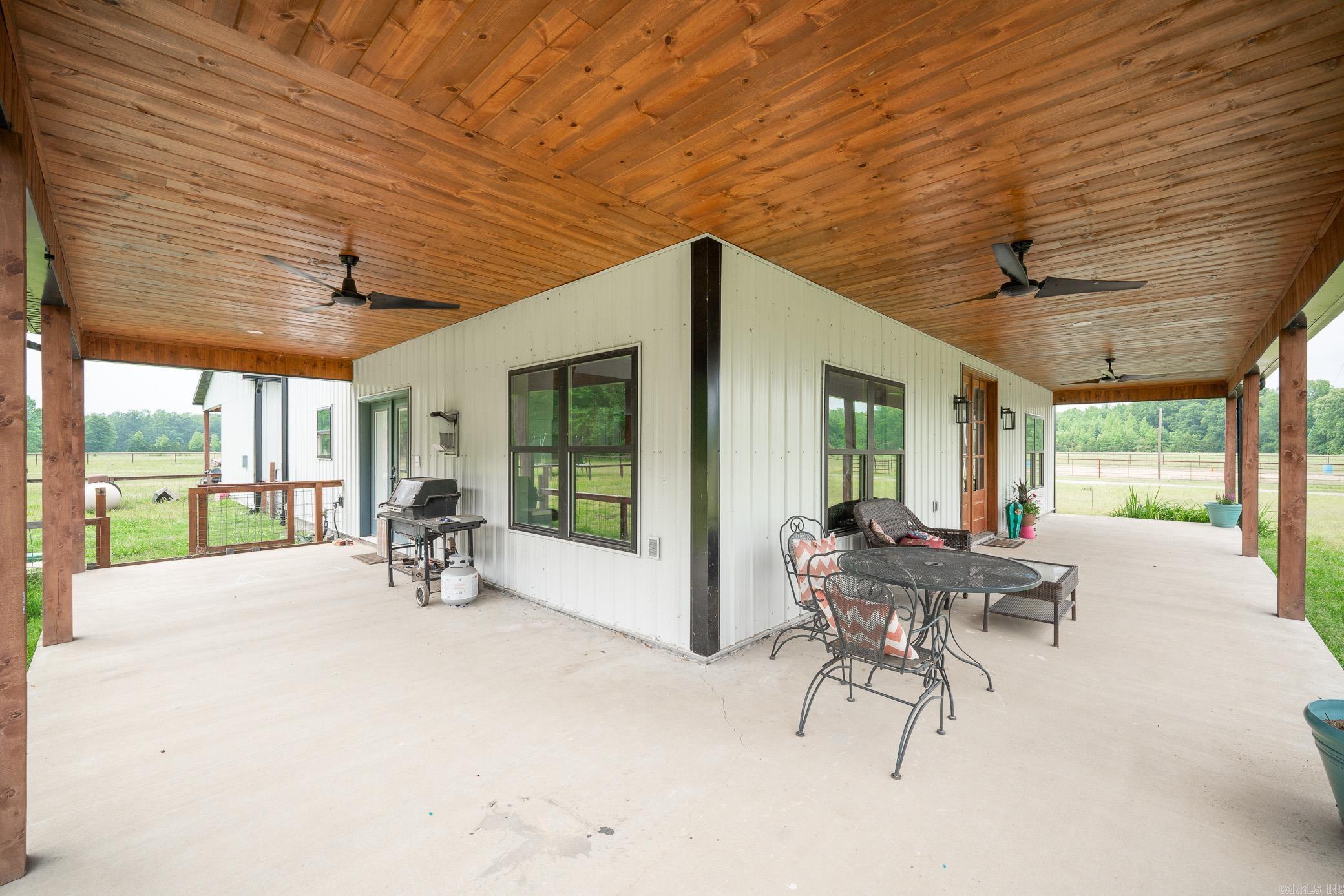 Metes & Bounds - Residential