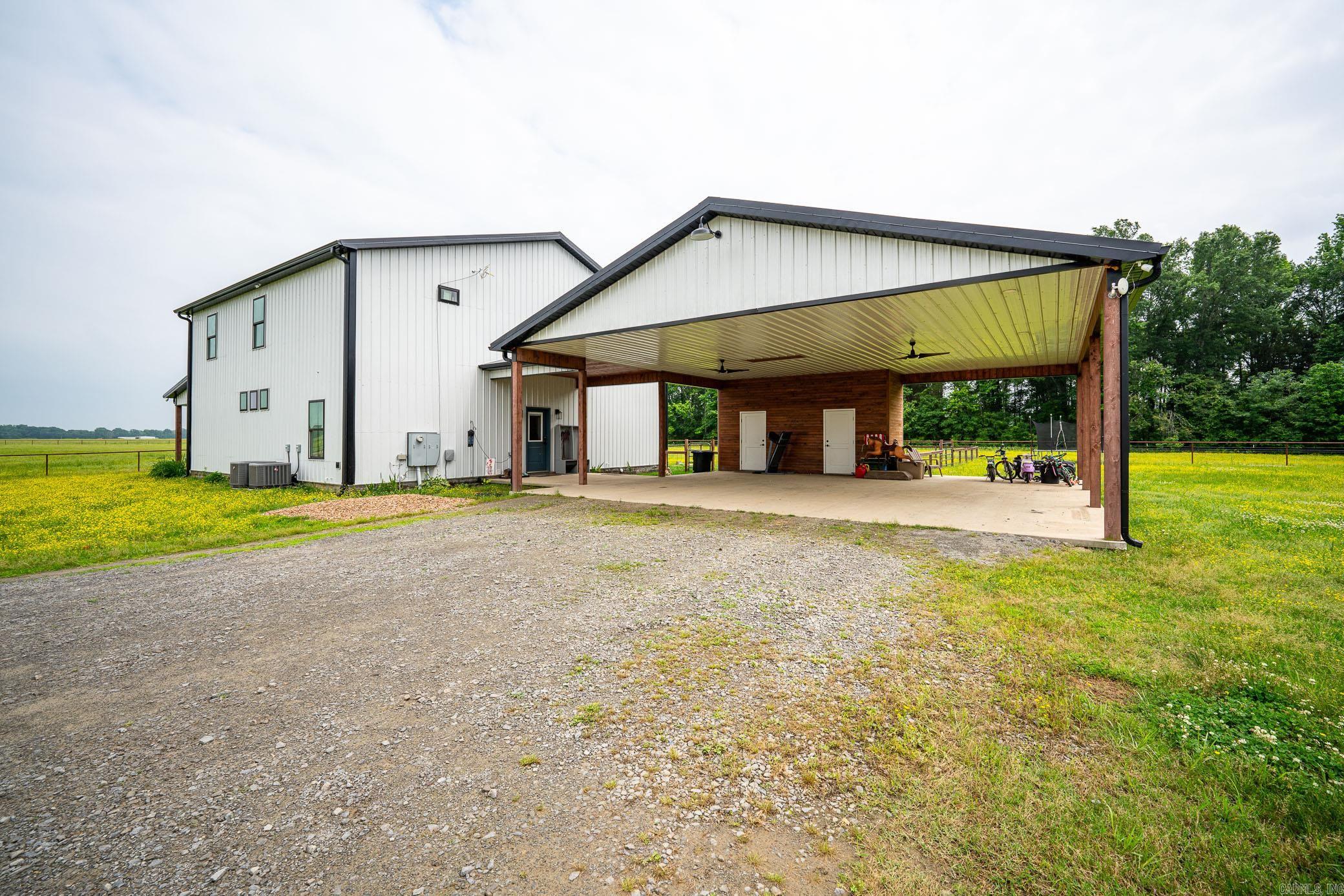 Metes & Bounds - Residential