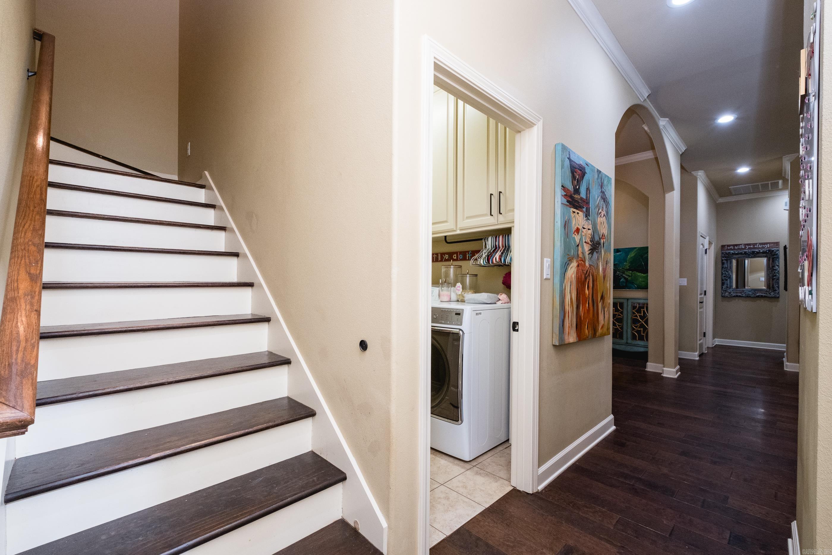 CHENAL VALLEY TOURNAY CIRCLE - Residential
