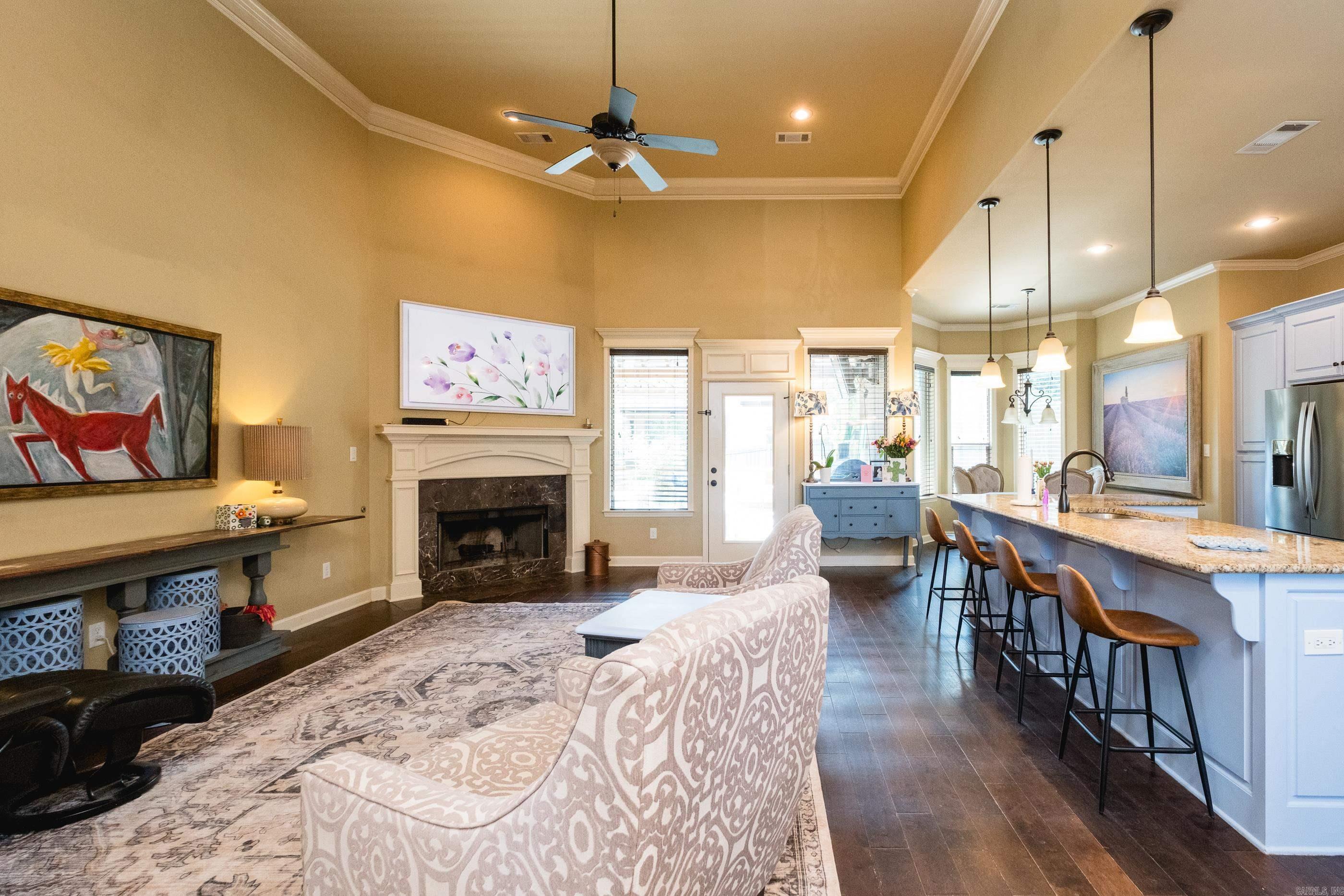 CHENAL VALLEY TOURNAY CIRCLE - Residential