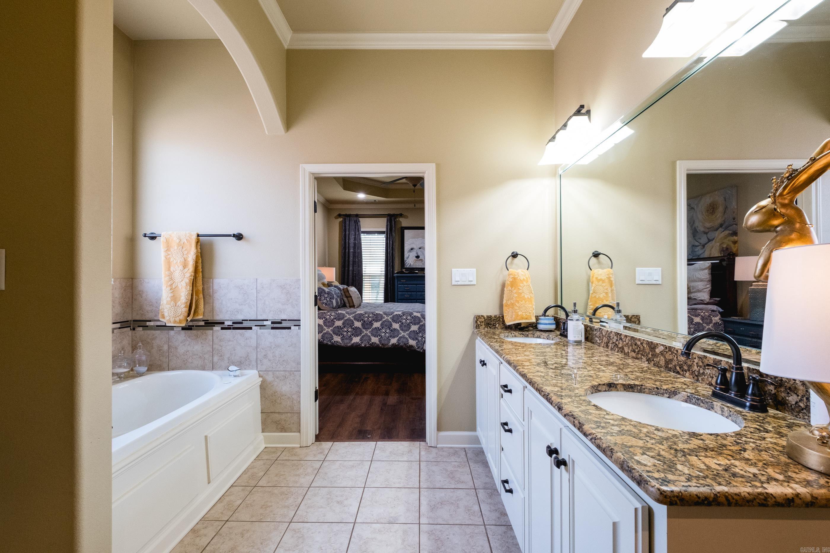 CHENAL VALLEY TOURNAY CIRCLE - Residential