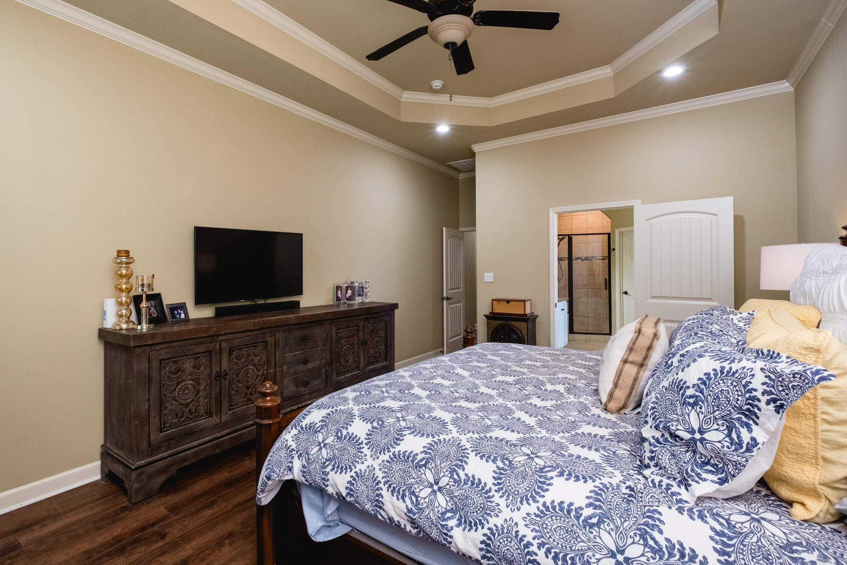 CHENAL VALLEY TOURNAY CIRCLE - Residential