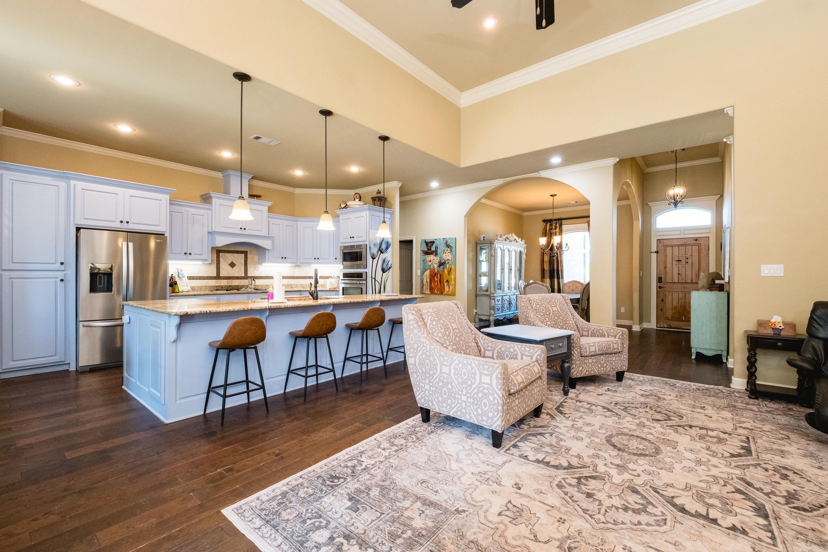 CHENAL VALLEY TOURNAY CIRCLE - Residential