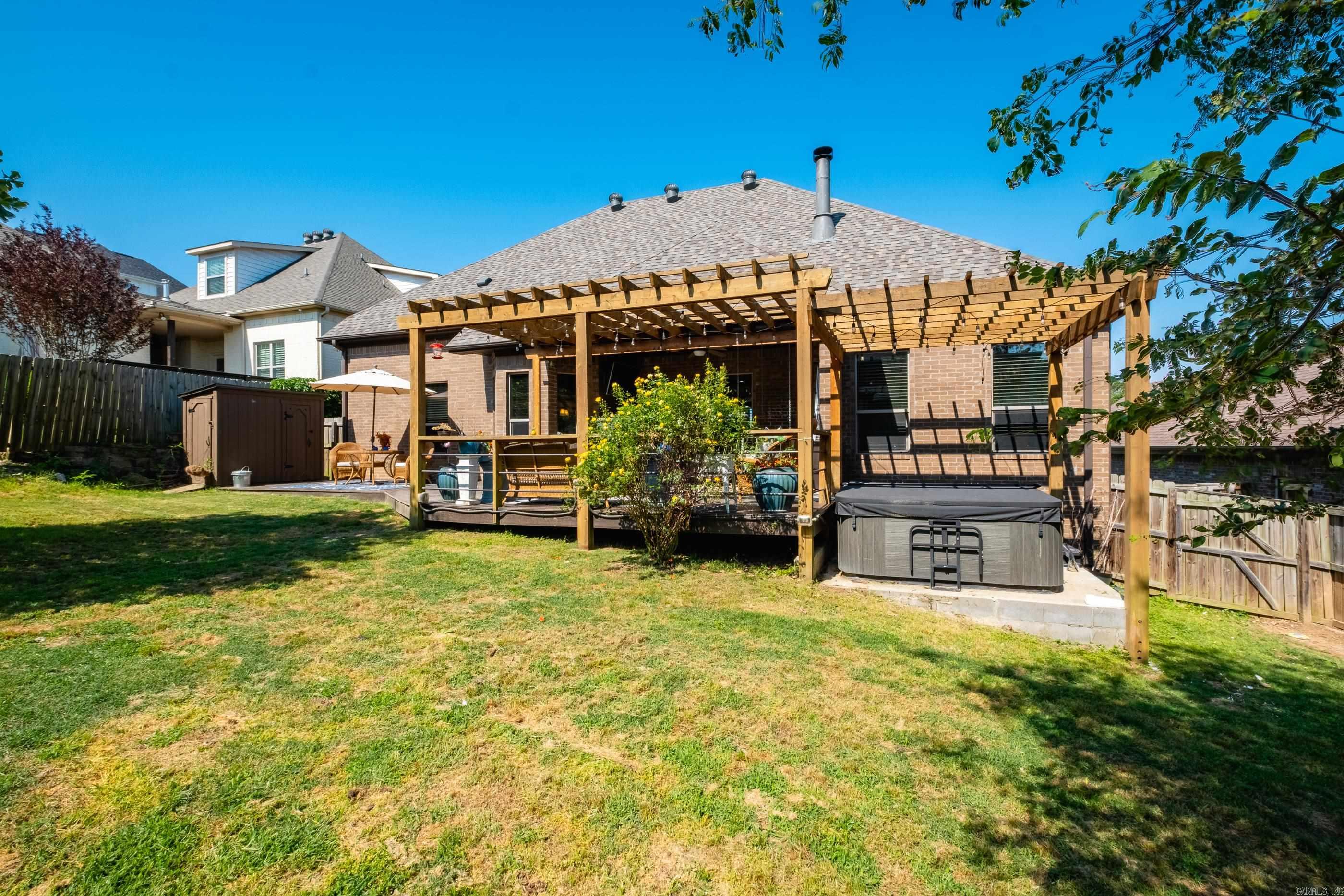 CHENAL VALLEY TOURNAY CIRCLE - Residential
